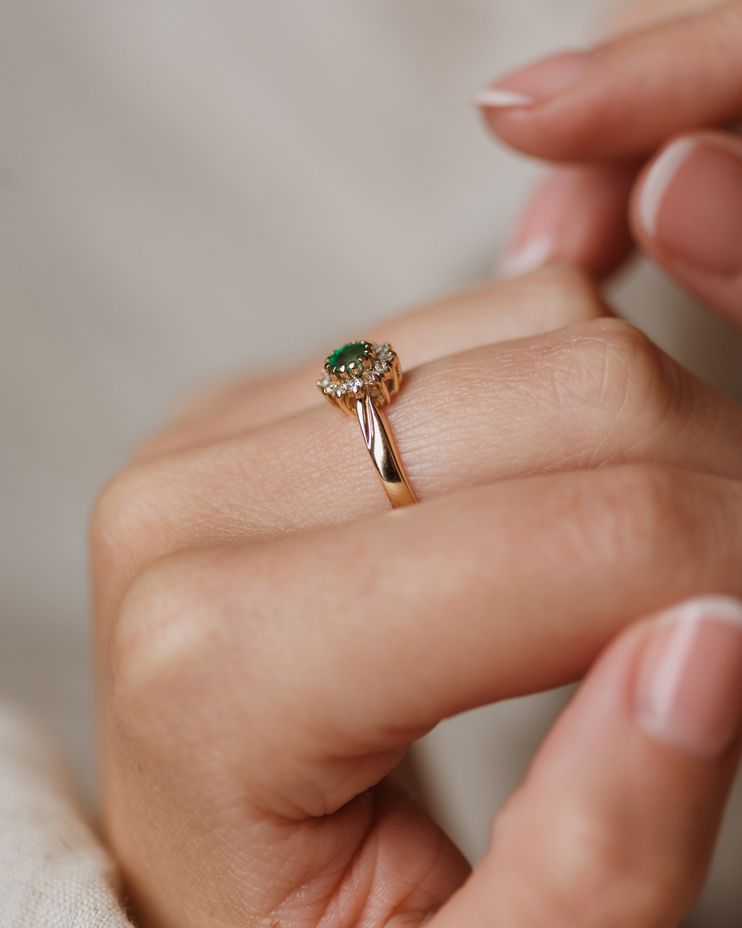 Mireille Vintage 9ct Gold Emerald & Diamond Cluster Ring
