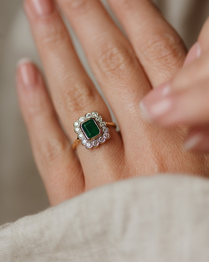 Colette 1990 Vintage 18ct Gold Emerald & Diamond Cluster Ring