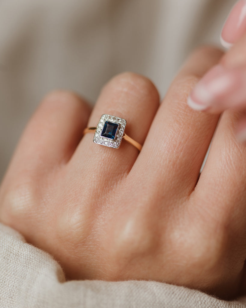 Jean Antique 18ct Gold Sapphire & Diamond Cluster Ring