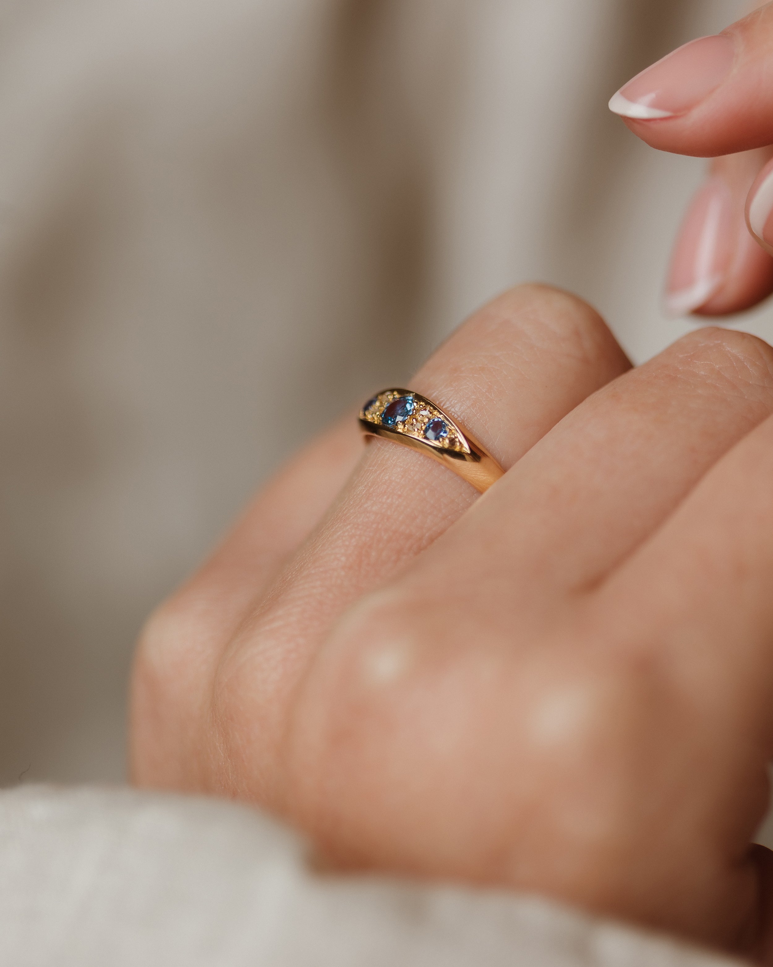 Cécile 1907 Antique 18ct Gold Sapphire & Diamond Seven Stone Ring
