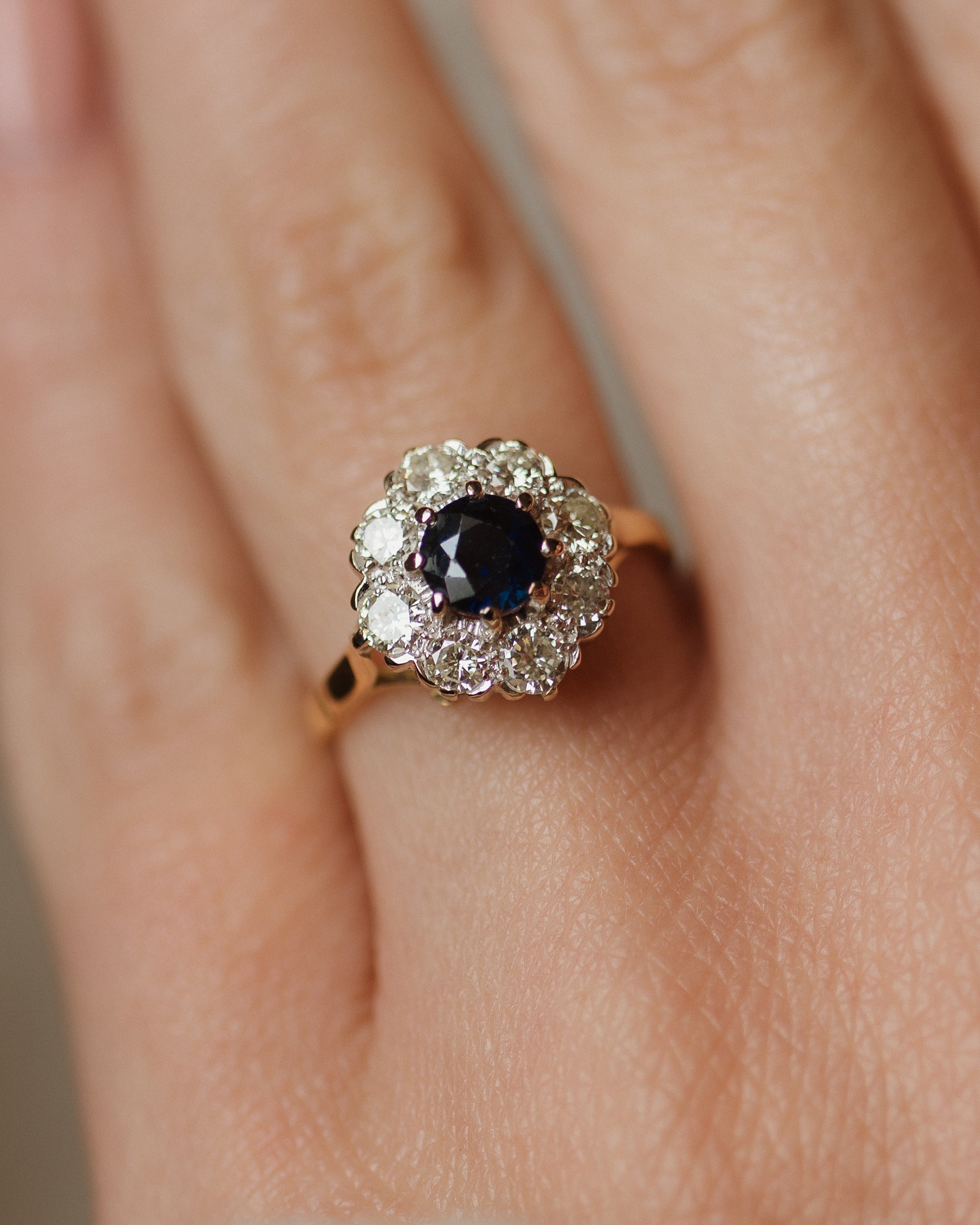 Véronique 1987 Vintage 18ct Gold Sapphire & Diamond Cluster Ring