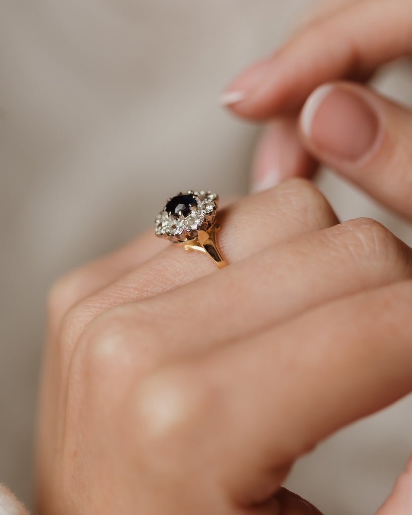 Véronique 1987 Vintage 18ct Gold Sapphire & Diamond Cluster Ring