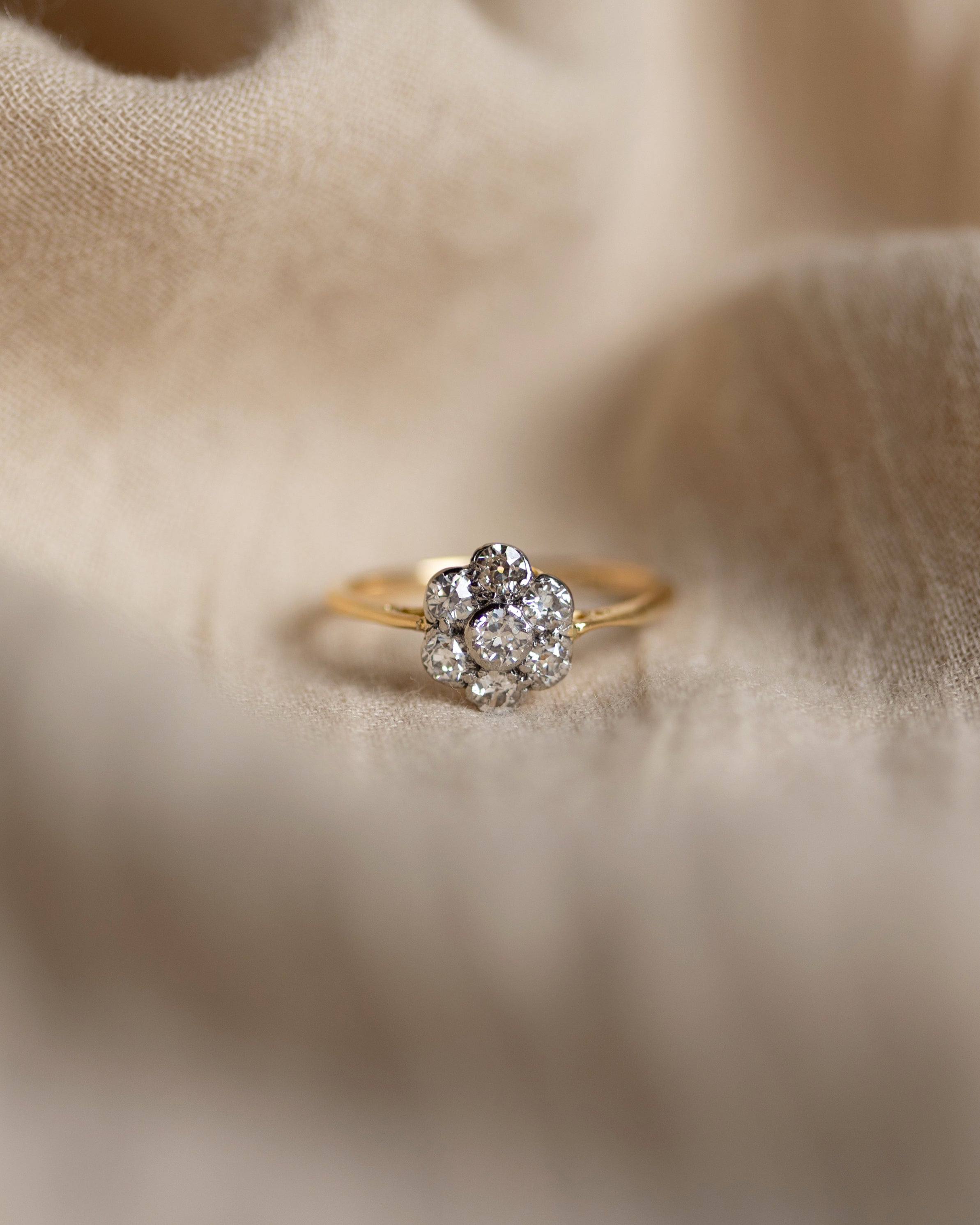 Image of Hélène Antique 18ct Gold Diamond Daisy Cluster Ring