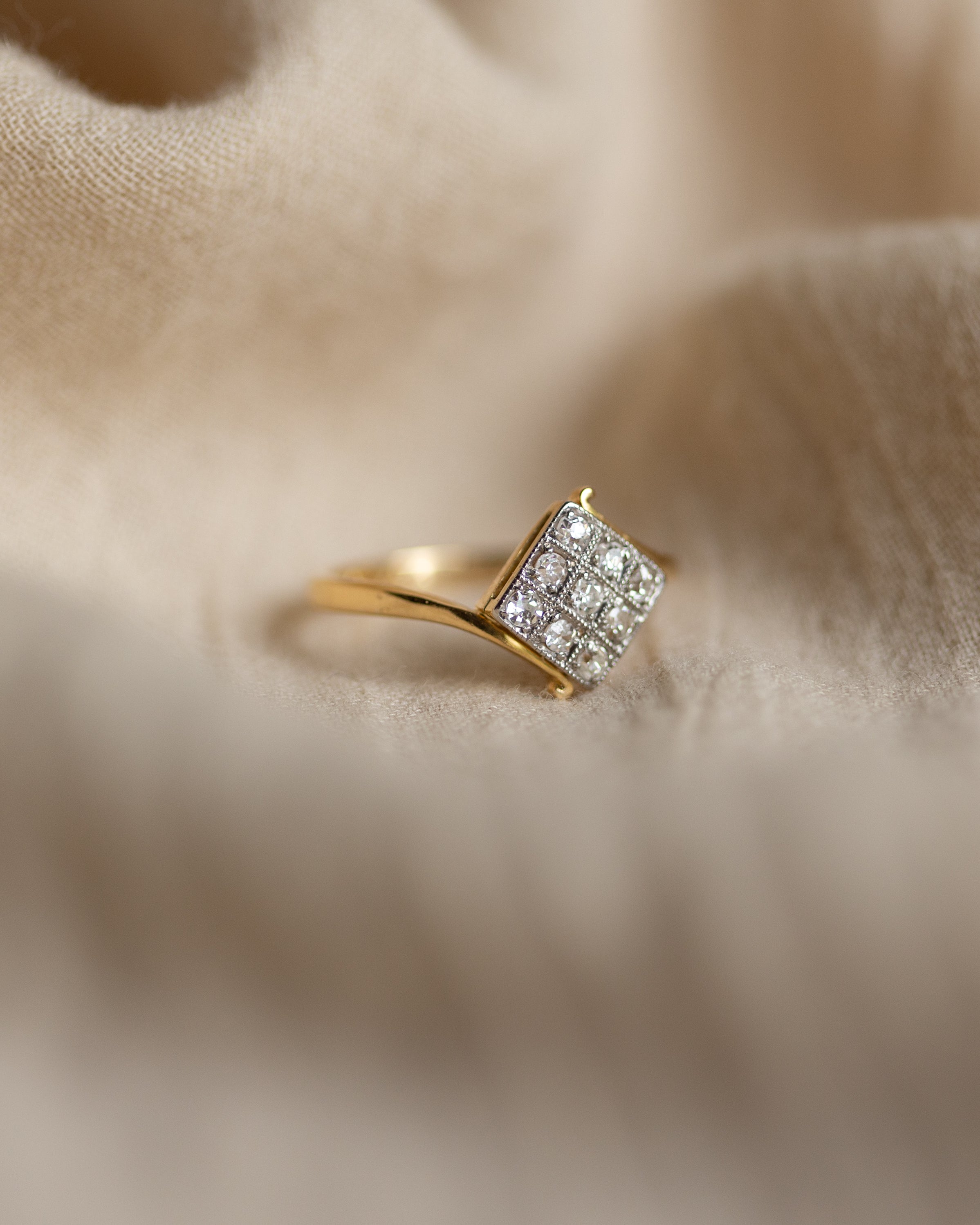 Berthe Antique Art Deco 18ct Gold Diamond Cluster Ring