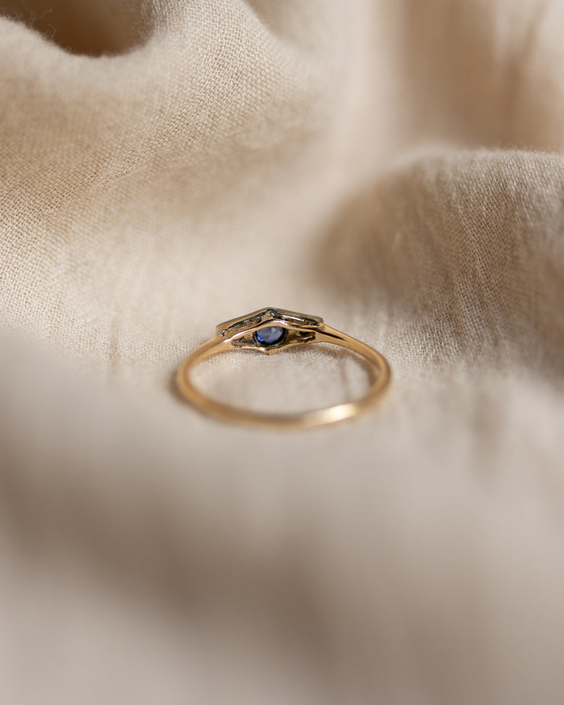 Sylvette Antique Art Deco 18ct Gold Sapphire & Diamond Ring