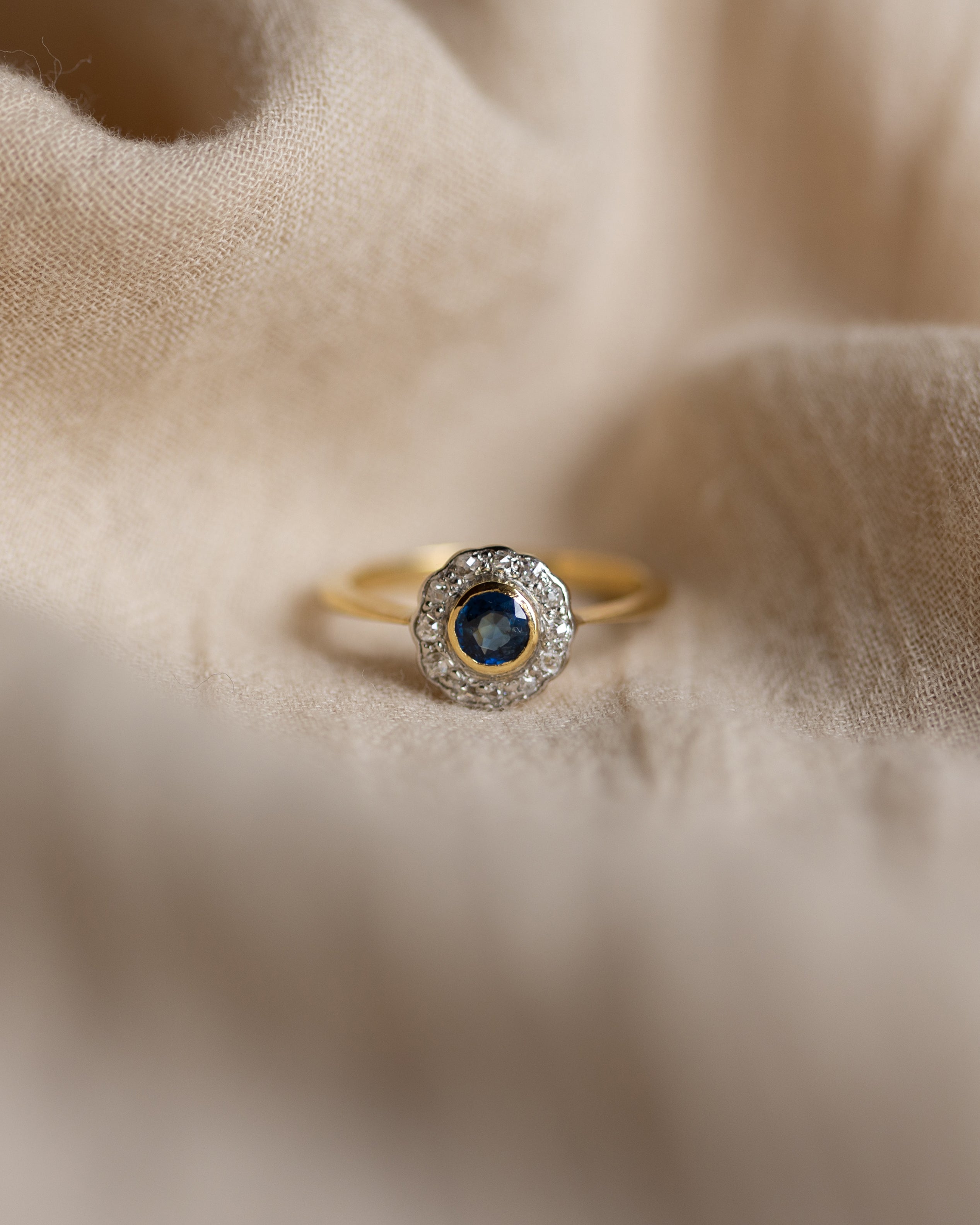 Olive Antique Art Deco 18ct Gold Sapphire & Diamond Cluster Ring