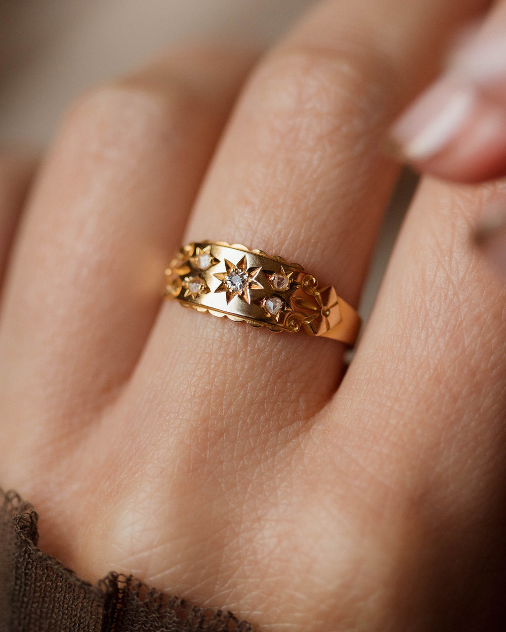 Mireille 1910 Antique 18ct Gold Star Set Diamond Ring