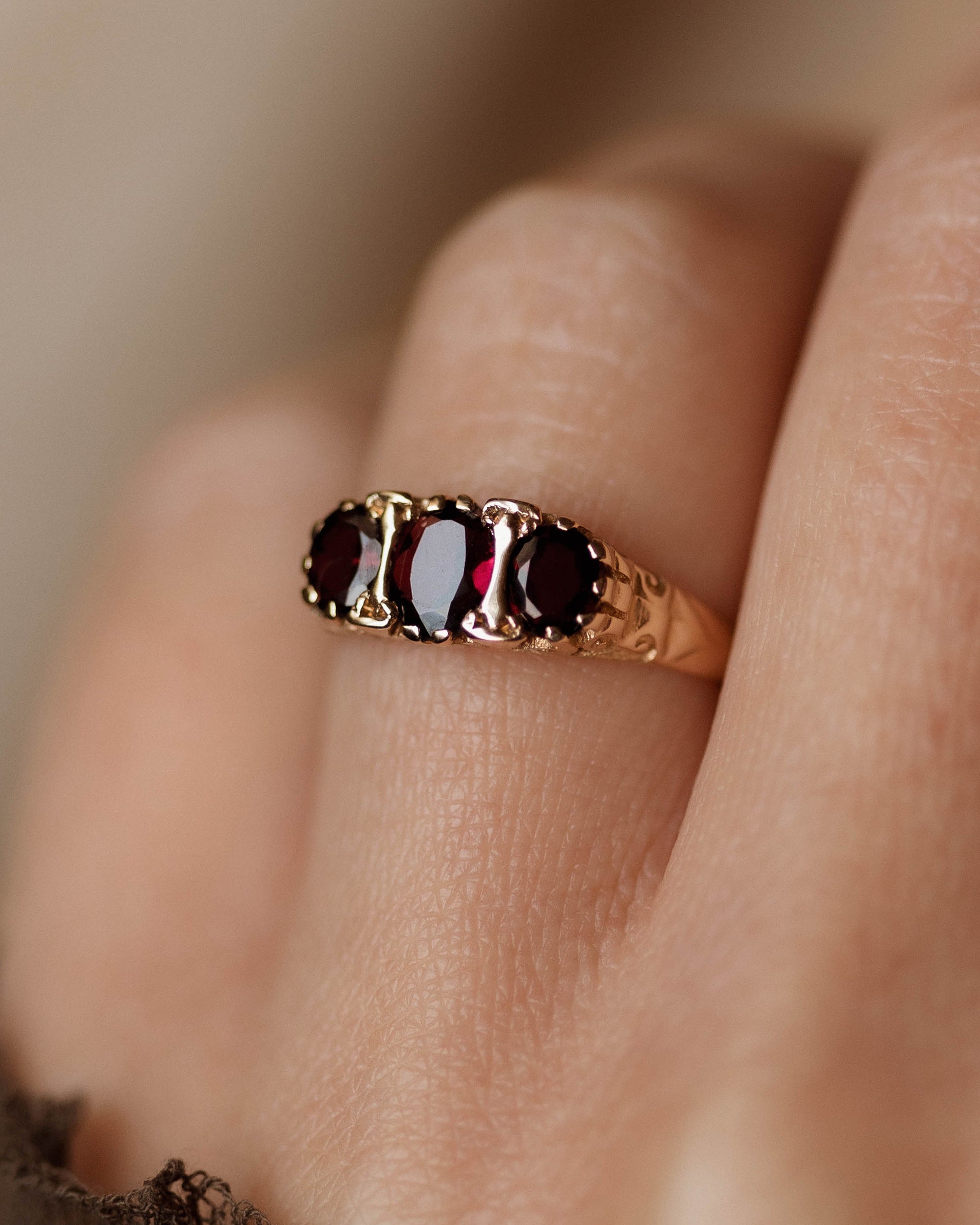 Harriet 1975 Vintage 9ct Gold Garnet Trilogy Ring