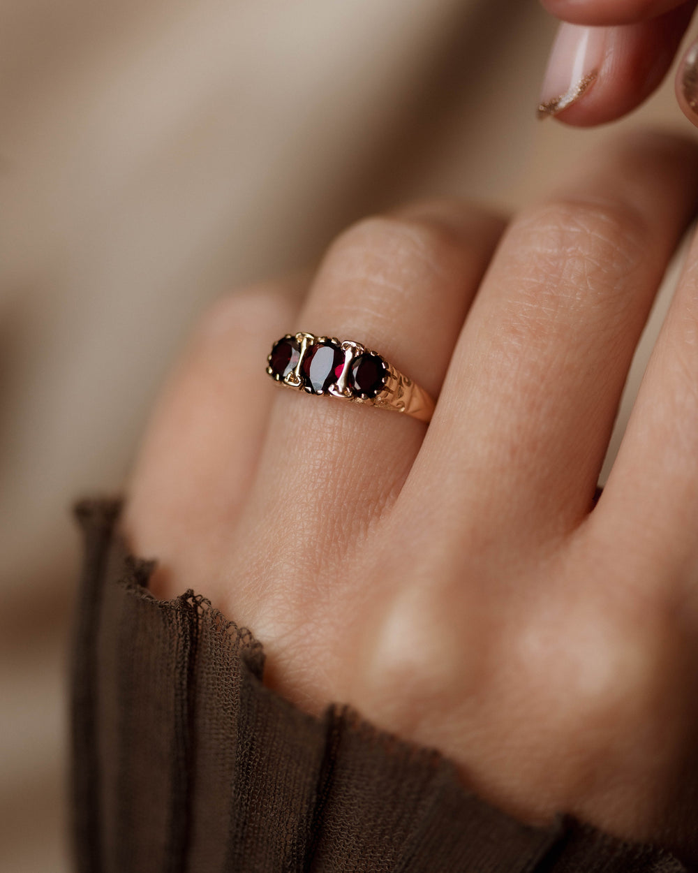 Harriet 1975 Vintage 9ct Gold Garnet Trilogy Ring