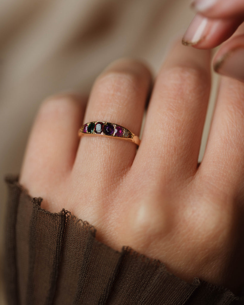 Emilia Antique 15ct Gold Regard Acrostic Six Stone Ring