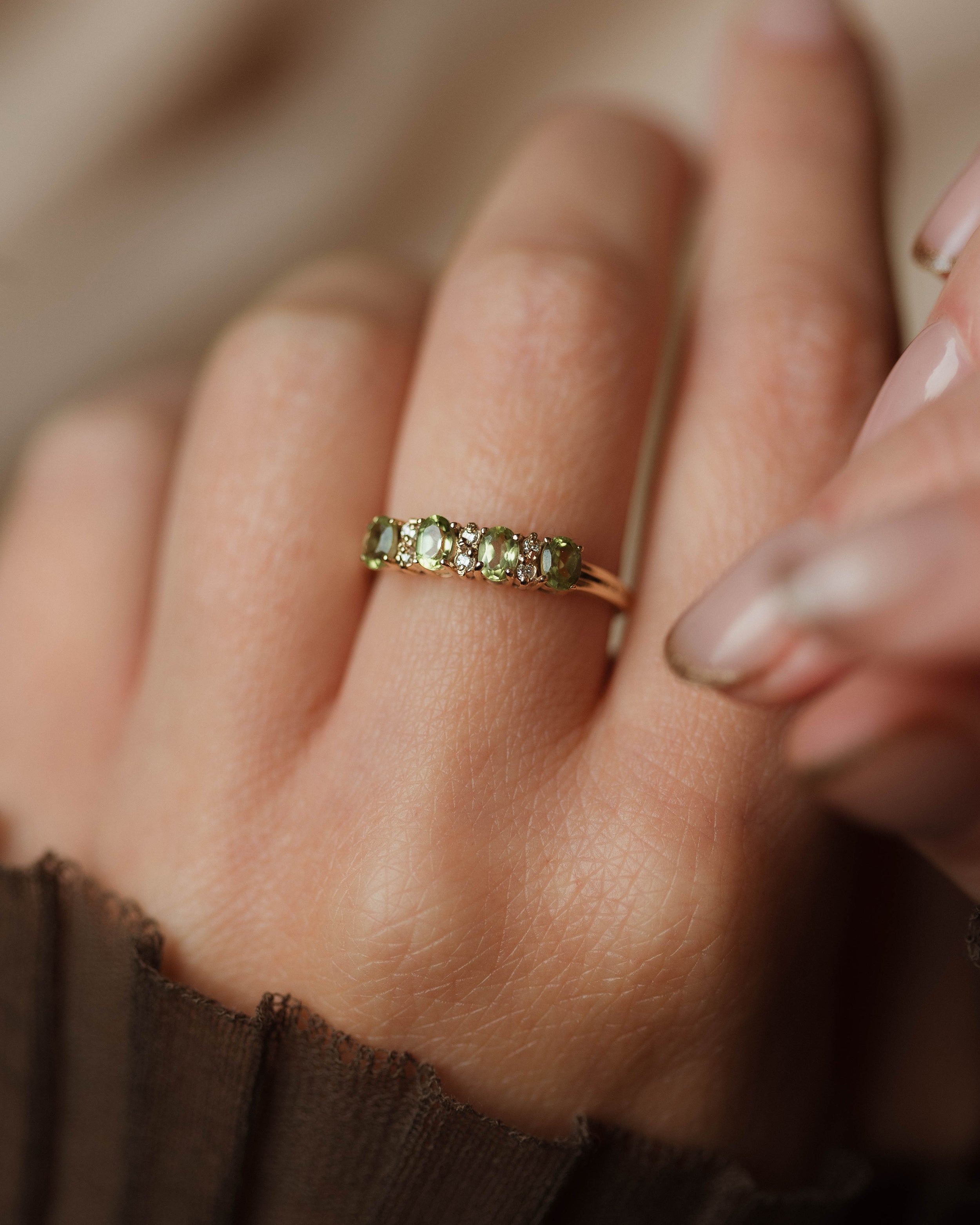 Minna Vintage 9ct Gold Peridot & Diamond Half Eternity Ring