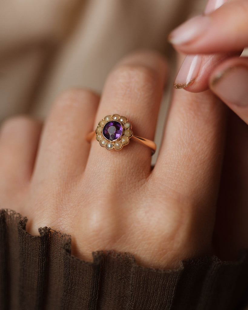 Eugenia 1938 Vintage 9ct Gold Amethyst & Pearl Daisy Cluster Ring
