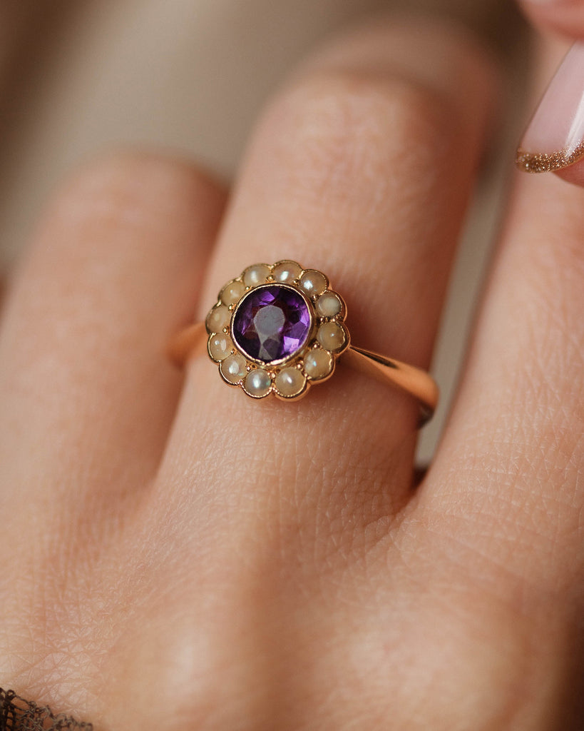 Eugenia 1938 Vintage 9ct Gold Amethyst & Pearl Daisy Cluster Ring