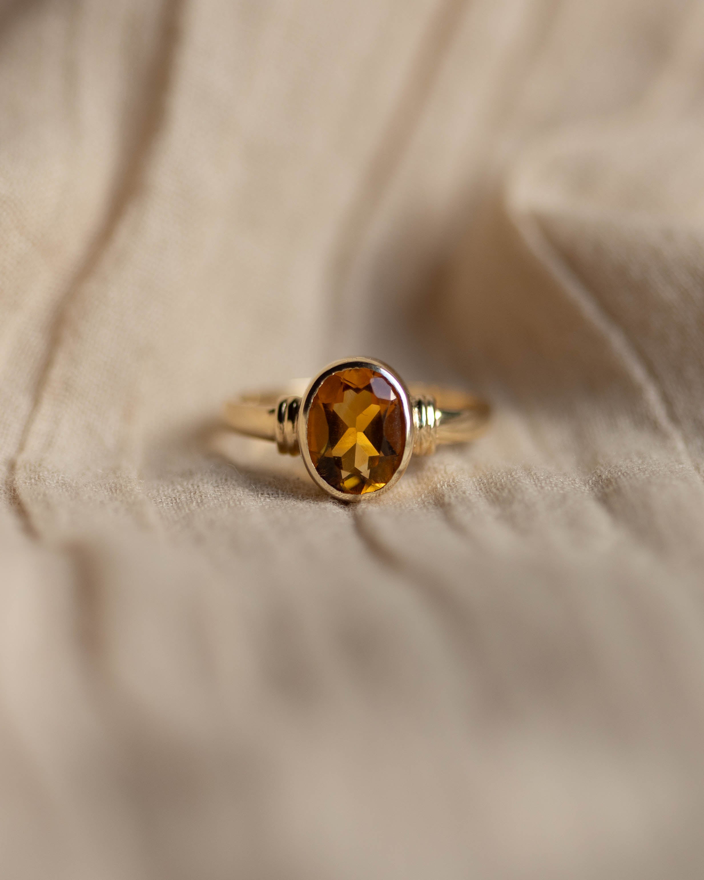 Image of Elma Vintage 9ct Gold Citrine Single Stone Ring