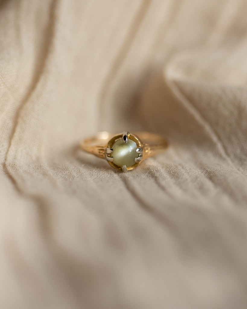 Louisa Antique 15ct Gold Catseye Chrysoberyl Single Stone Ring