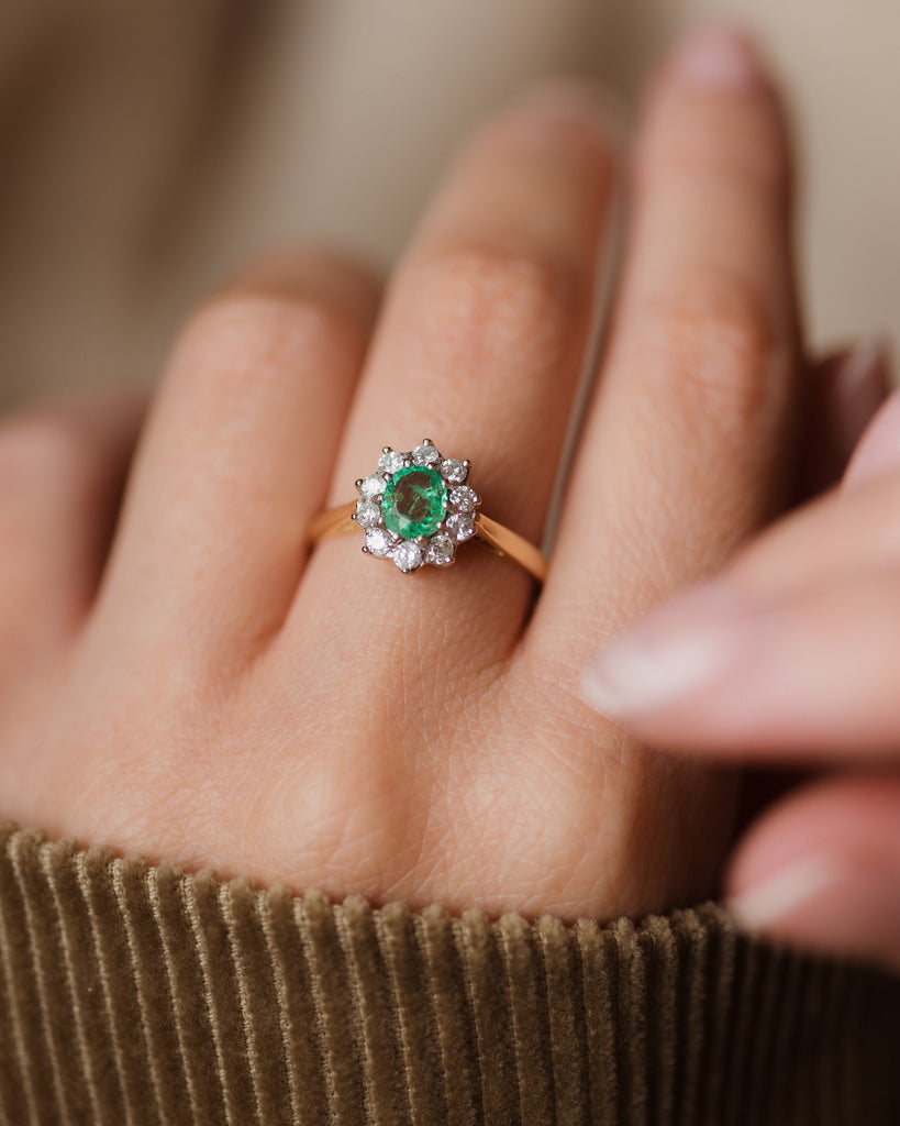Prudence 1979 Vintage 18ct Gold Emerald & Diamond Cluster Ring