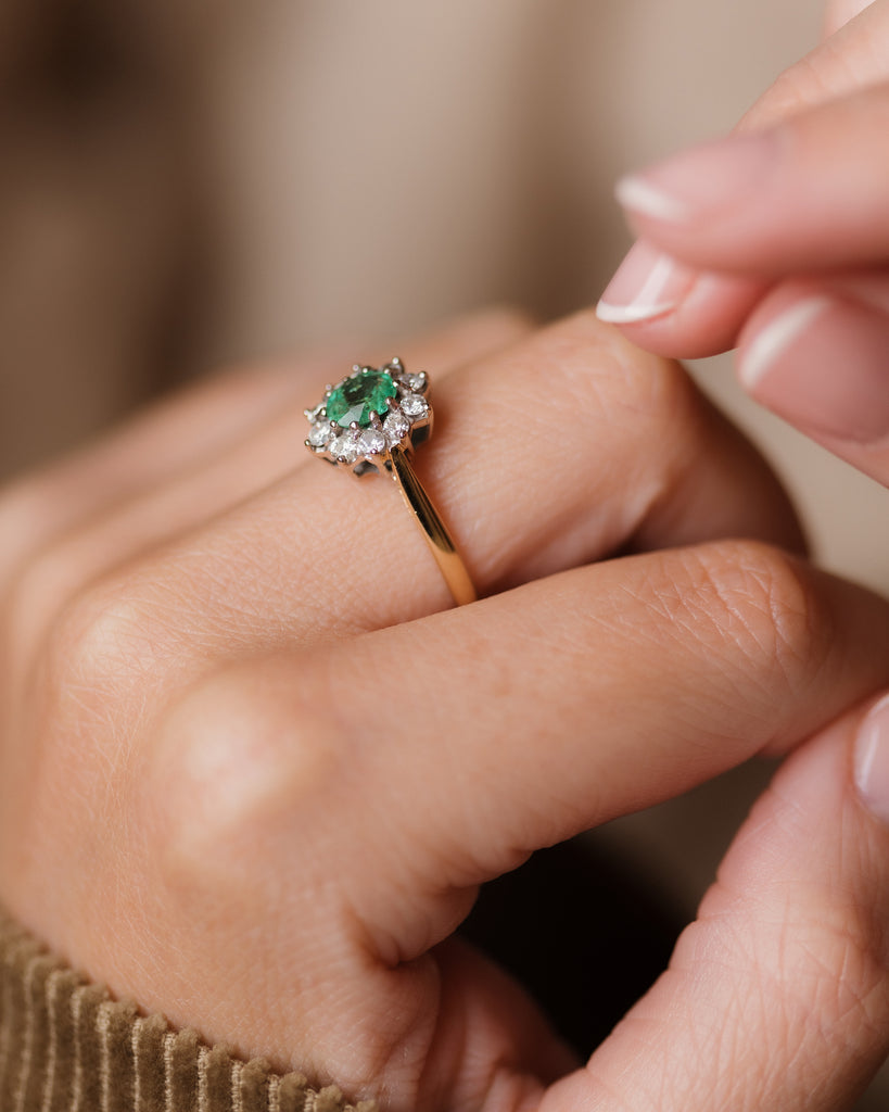 Prudence 1979 Vintage 18ct Gold Emerald & Diamond Cluster Ring