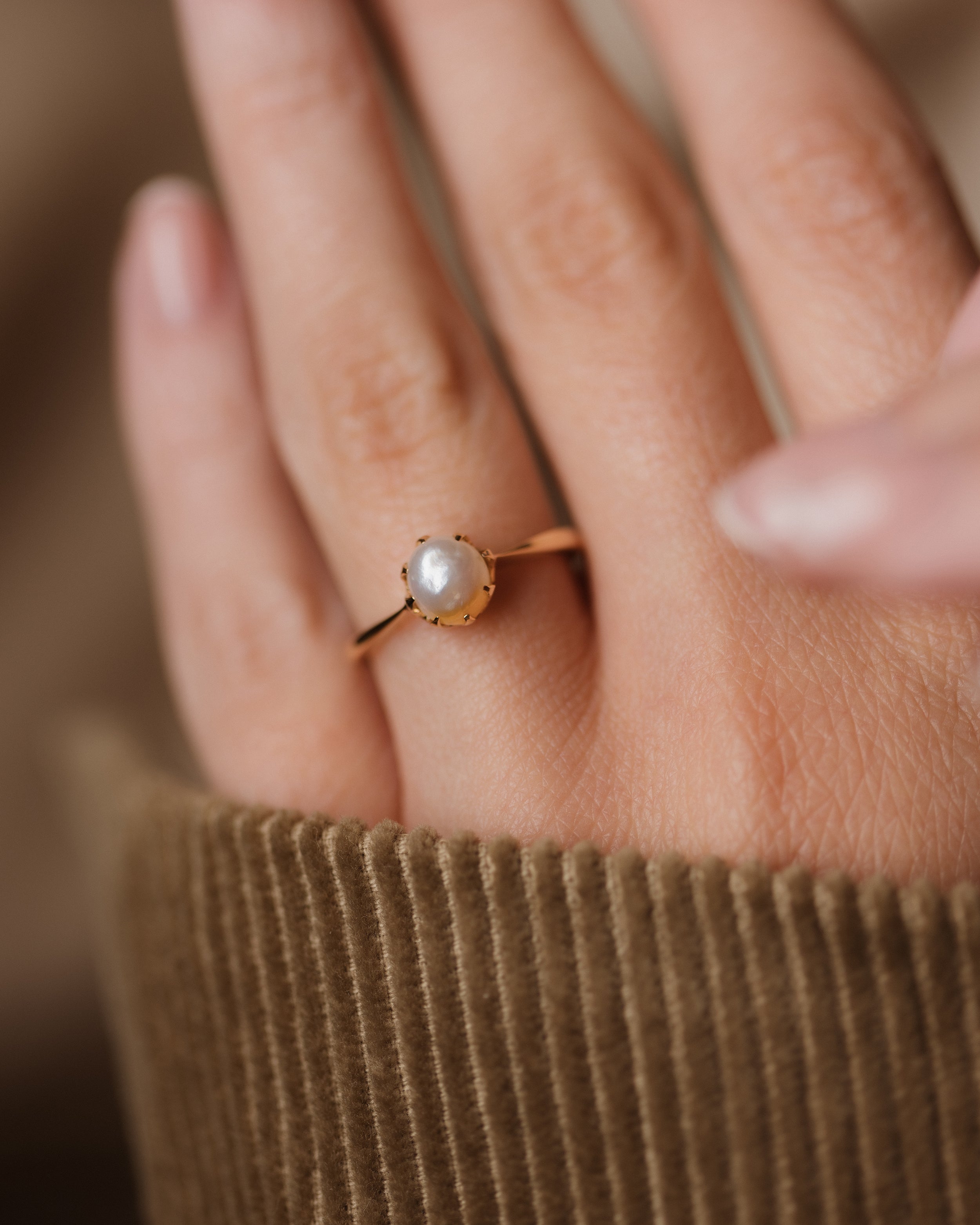 Muriel Antique 18ct Gold Pearl Single Stone Ring