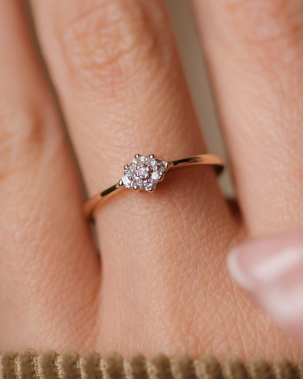 Felicity Vintage 9ct Gold Diamond Cluster Ring