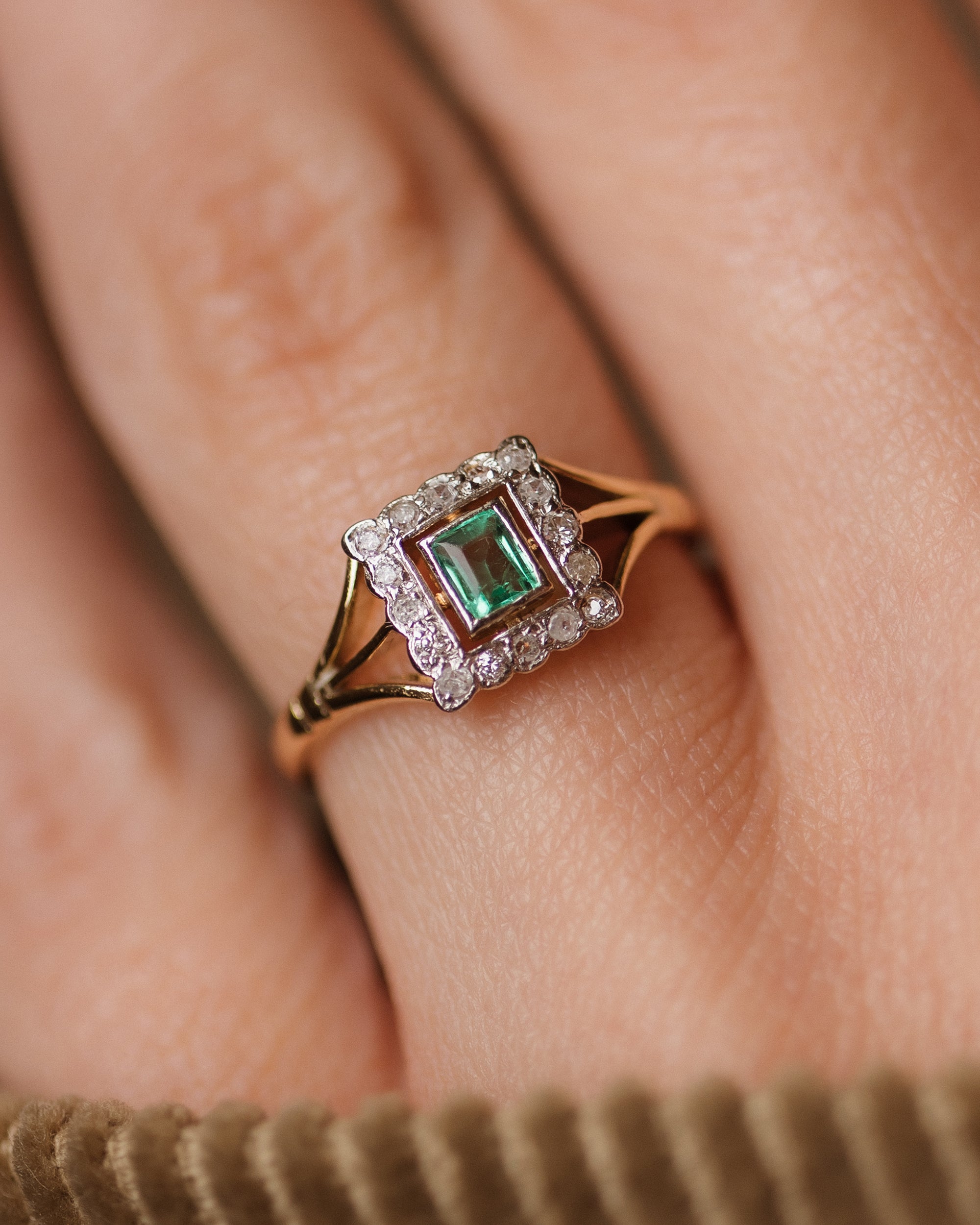 Sidonie Vintage Art Deco 18ct Gold Emerald & Diamond Cluster Ring