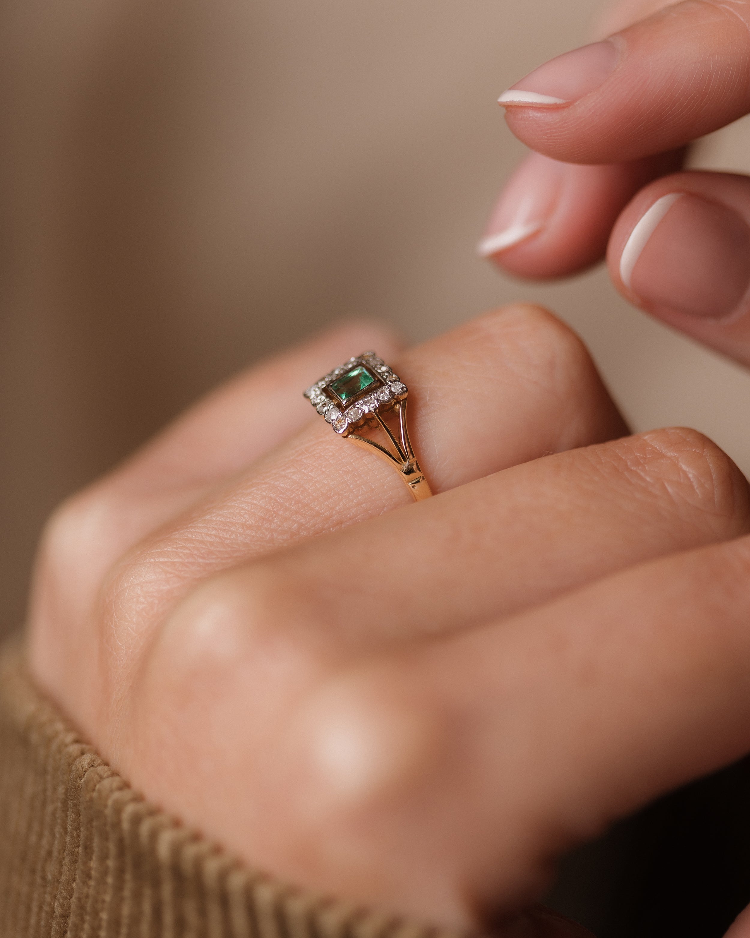 Sidonie Vintage Art Deco 18ct Gold Emerald & Diamond Cluster Ring