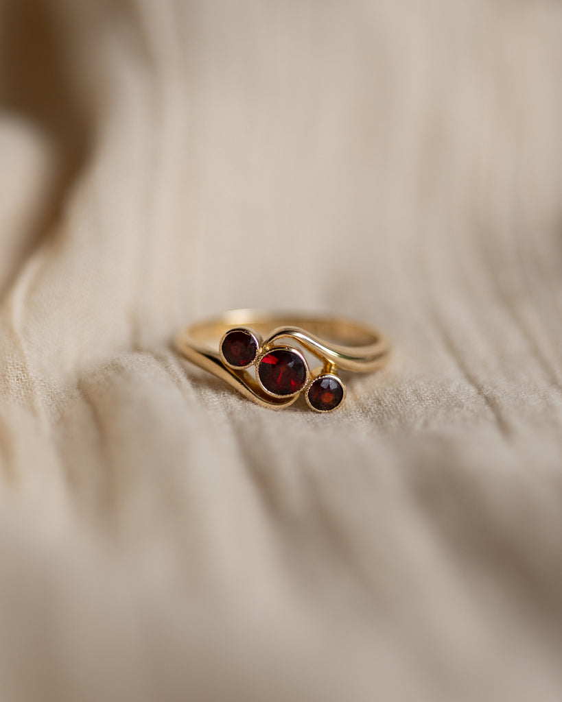 Bathsheba 1915 Antique 18ct Gold Garnet Trilogy Ring