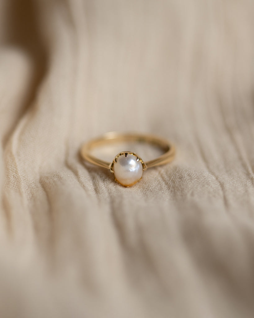 Muriel Antique 18ct Gold Pearl Single Stone Ring