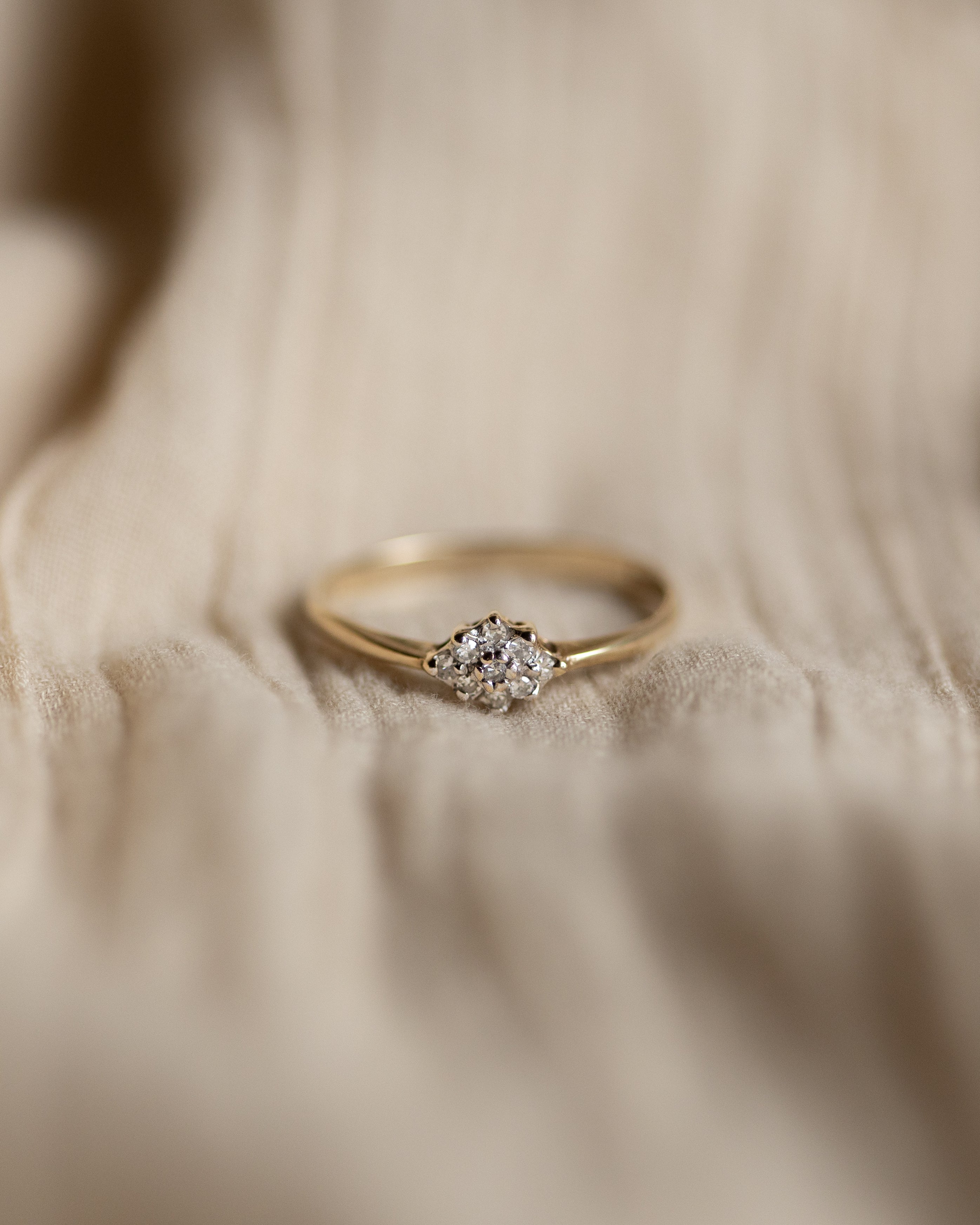 Felicity Vintage 9ct Gold Diamond Cluster Ring