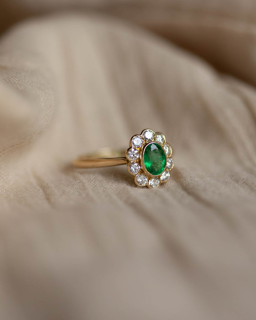 Marilou 1991 Vintage 18ct Gold Emerald & Diamond Cluster Ring