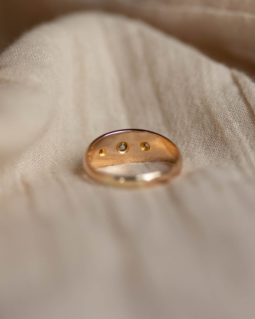 Jessamine 1907 Antique 18ct Gold Star Set Diamond Trilogy Ring