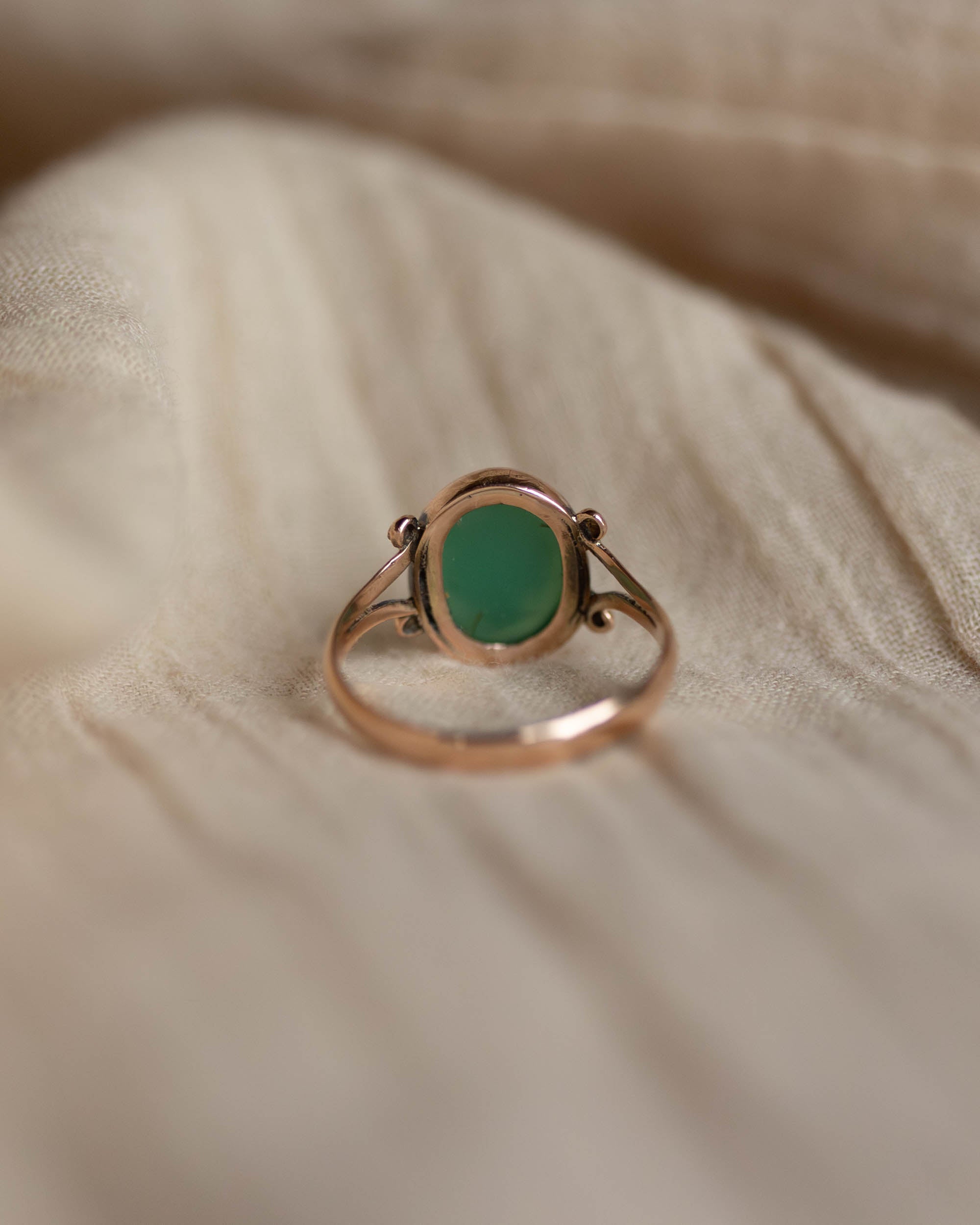 Gladys Antique 9ct Gold Chrysoprase Cameo Ring