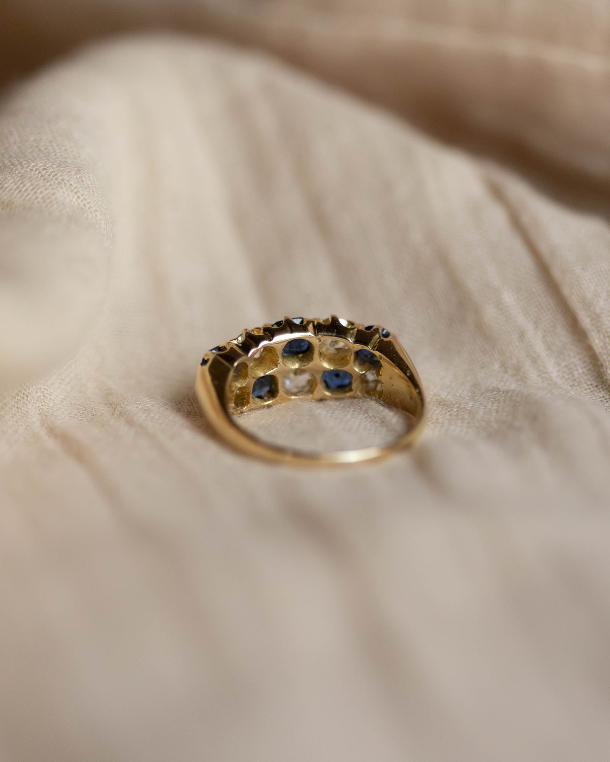 Honora Antique 18ct Gold Sapphire & Diamond Ten Stone Ring