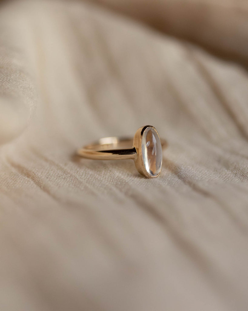 Clara Antique 9ct Gold Moonstone Single Stone Ring