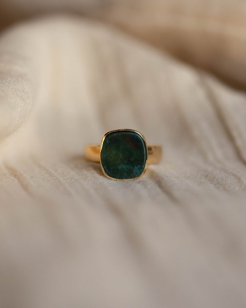 Beulah 1875 Antique Victorian 18ct Gold Bloodstone Signet Ring