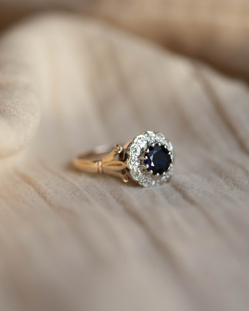 Daphné 1976 Vintage 9ct Gold Sapphire & Diamond Cluster Ring