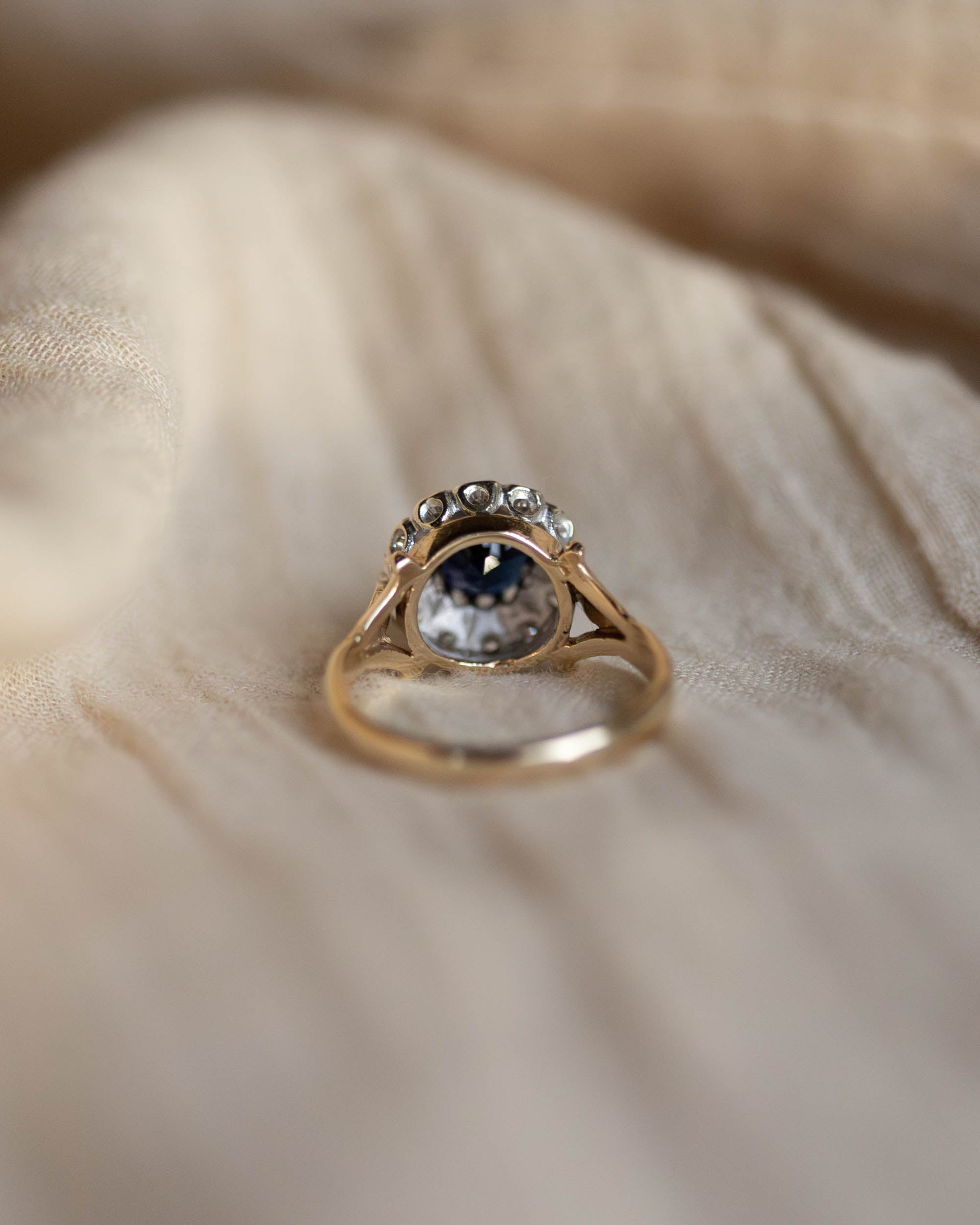 Daphné 1976 Vintage 9ct Gold Sapphire & Diamond Cluster Ring