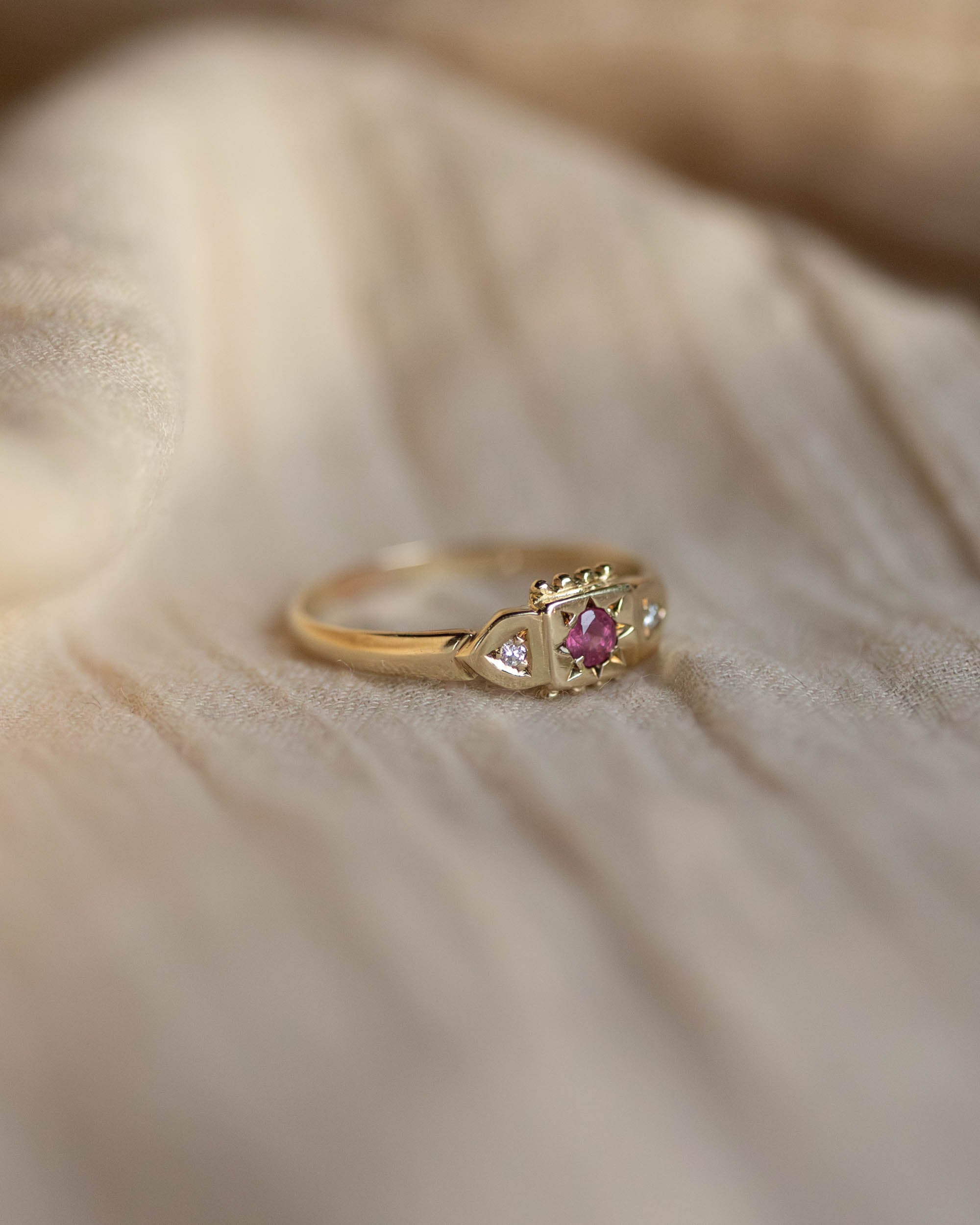 Penelope 1991 Vintage 9ct Gold Ruby & Diamond Trilogy Ring