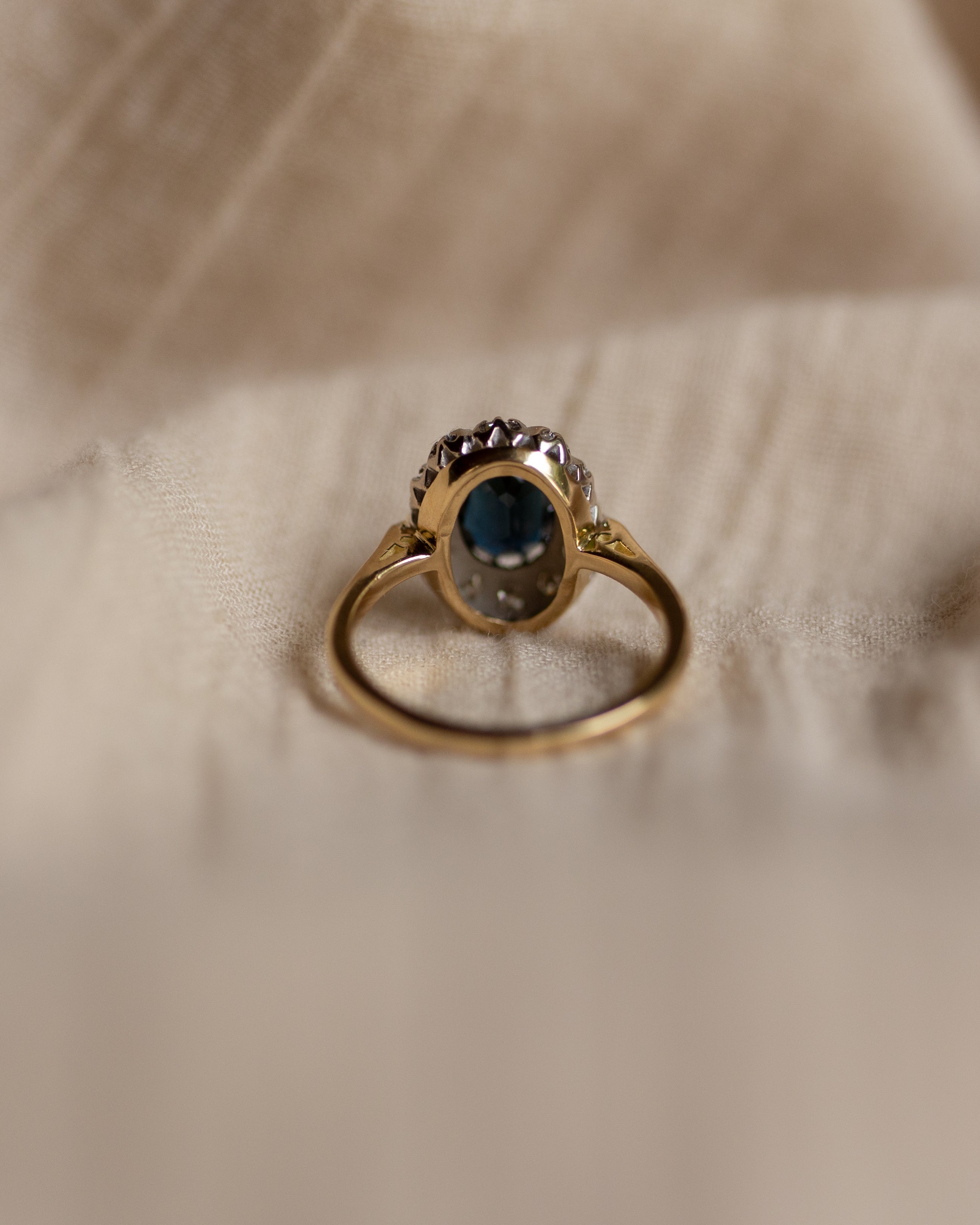 Muireann 1963 Vintage 18ct Gold Sapphire & Diamond Cluster Ring