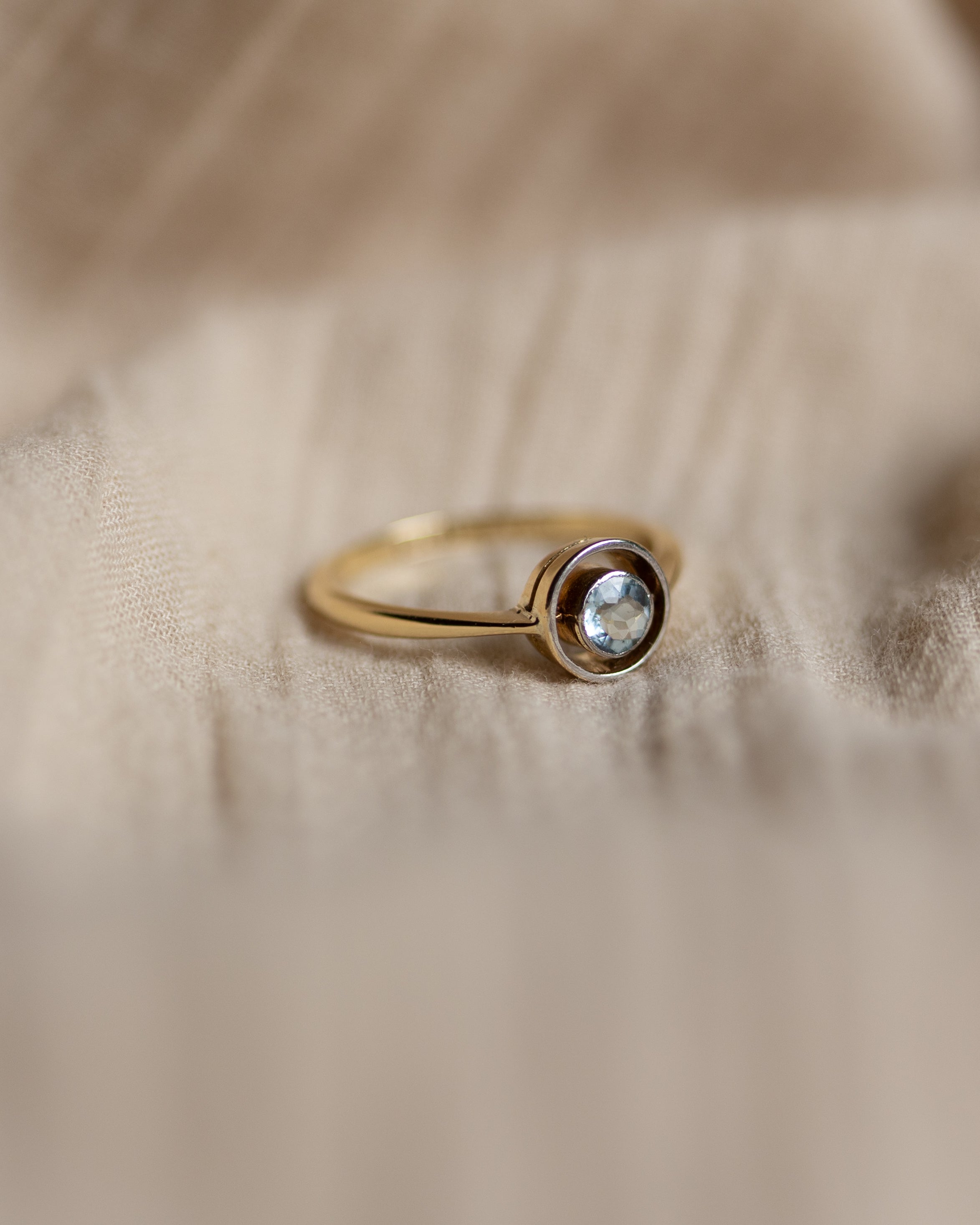 Eimear Antique Art Deco 18ct Gold Aquamarine Target Ring