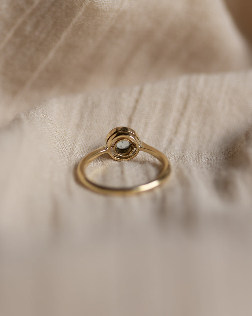 Eimear Antique Art Deco 18ct Gold Aquamarine Target Ring