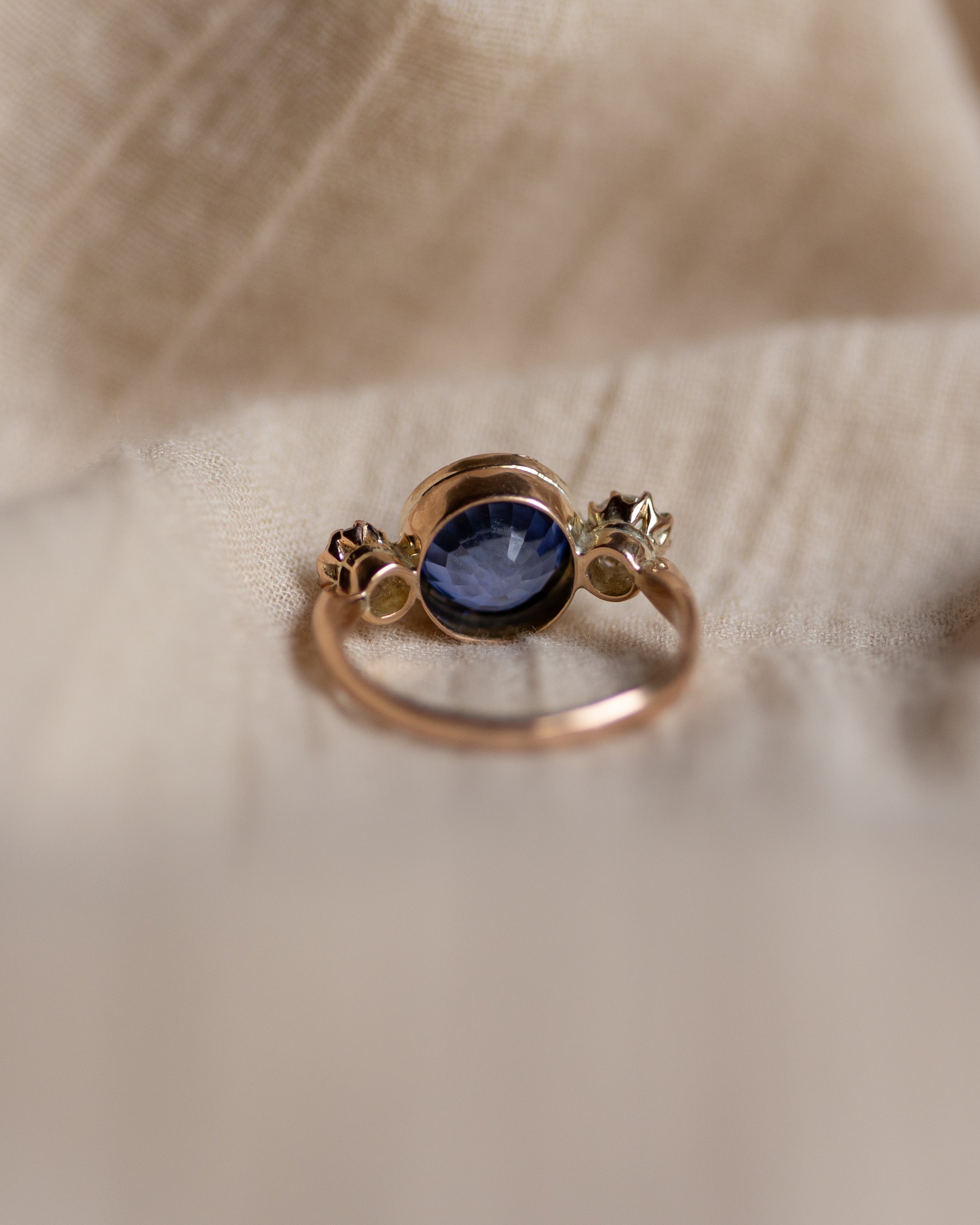 Thomassine Antique 18ct Gold Sapphire & Diamond Trilogy Ring