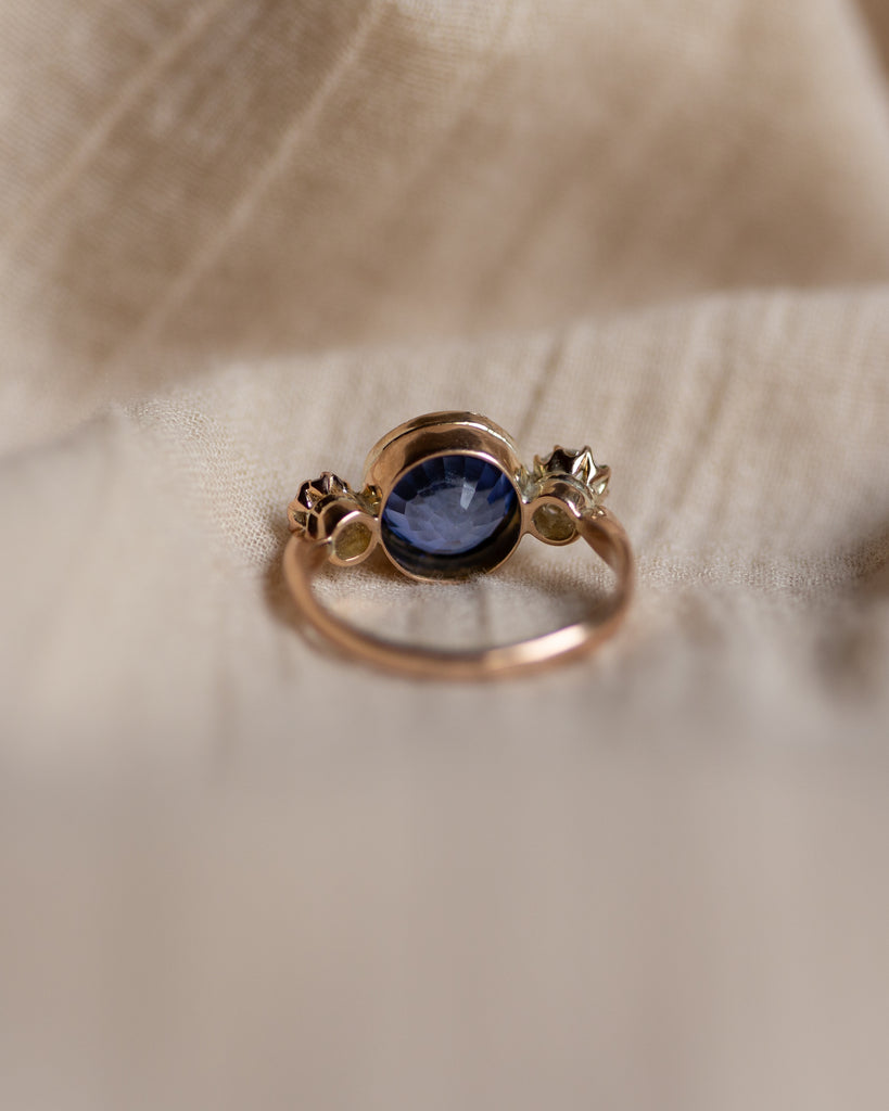 Thomassine Antique 18ct Gold Sapphire & Diamond Trilogy Ring