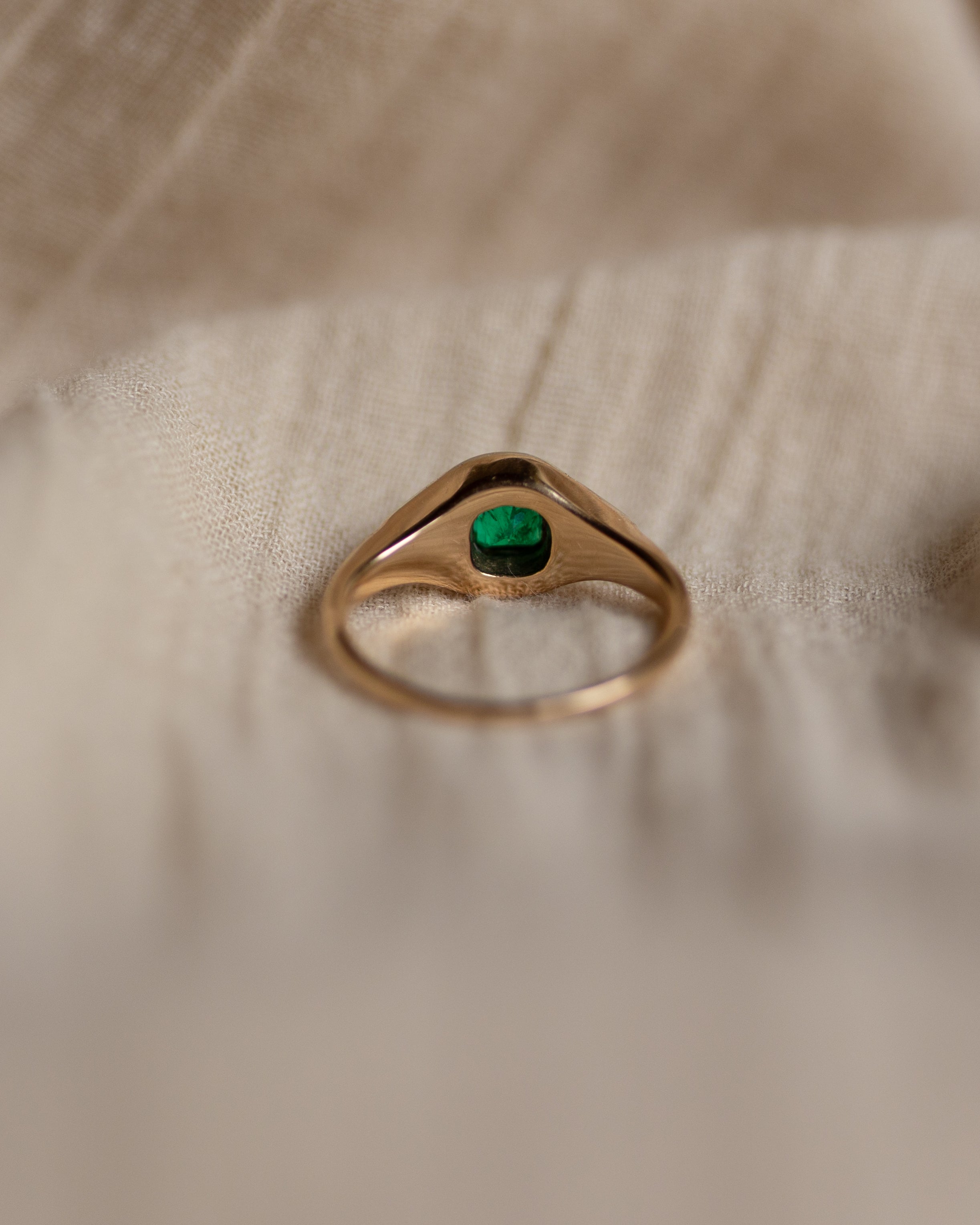 Colette Antique 18ct Gold Emerald & Diamond Cluster Ring
