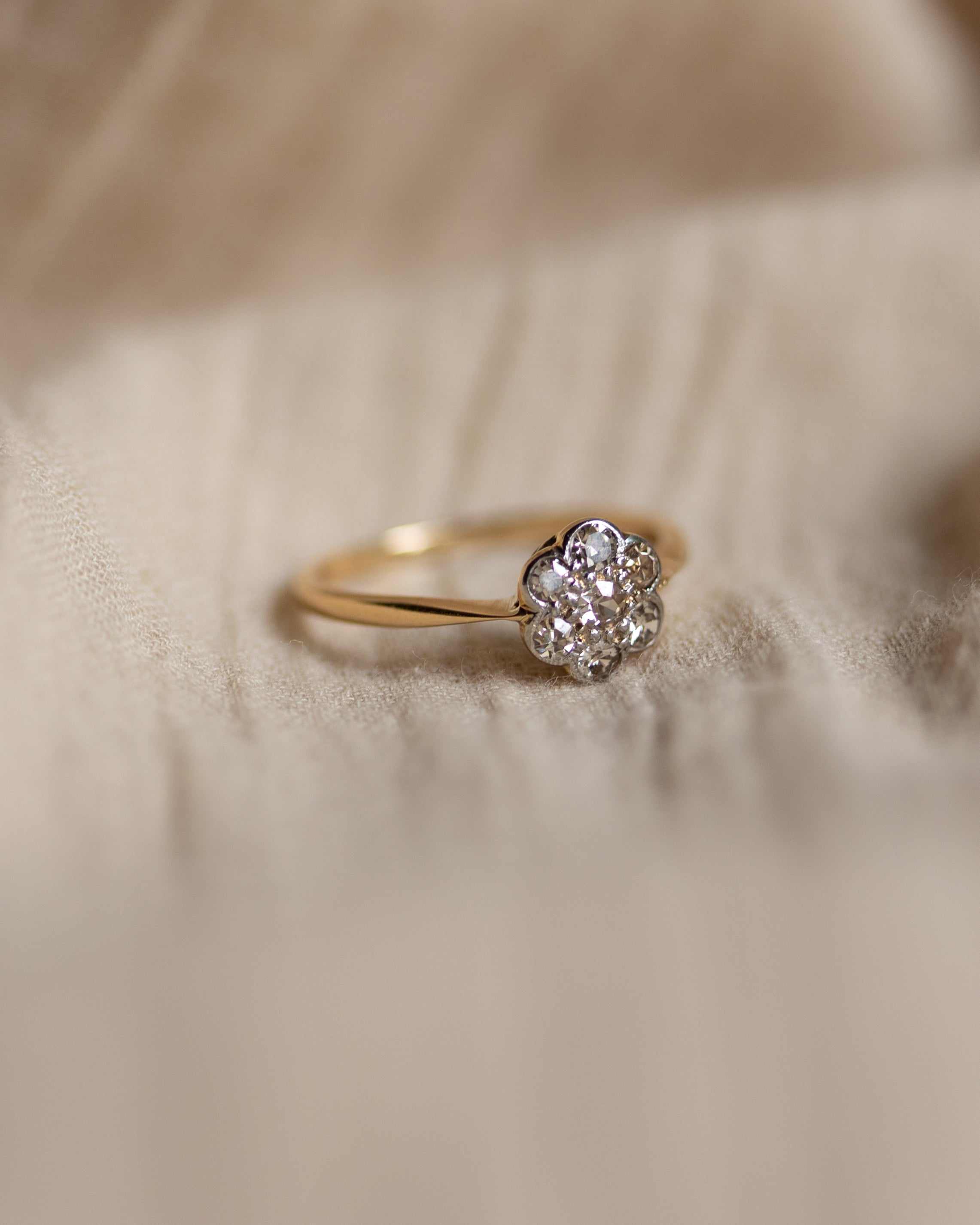 Irena Vintage 18ct Gold Diamond Daisy Cluster Ring