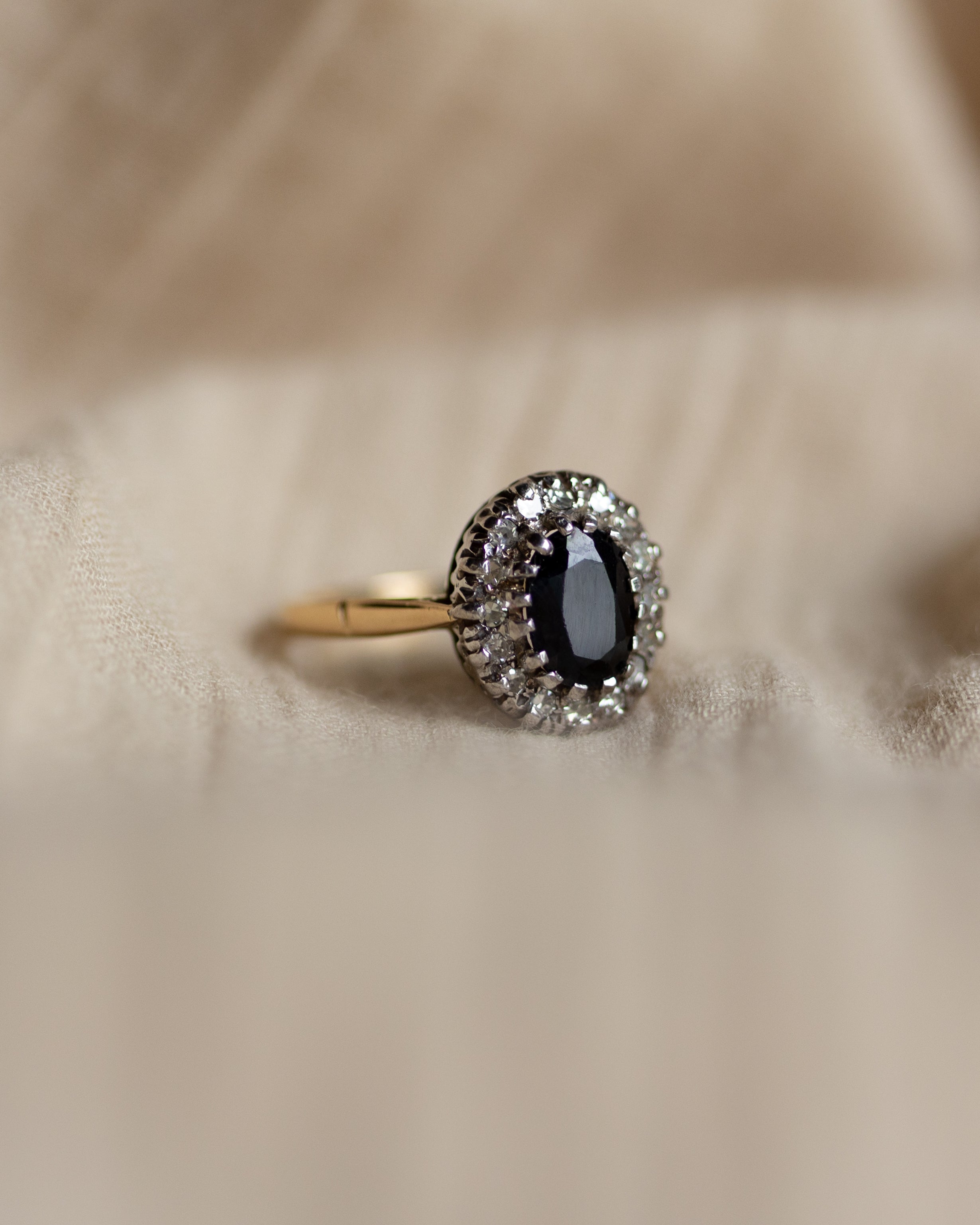 Camilla Vintage 18ct Gold Sapphire & Diamond Cluster Ring