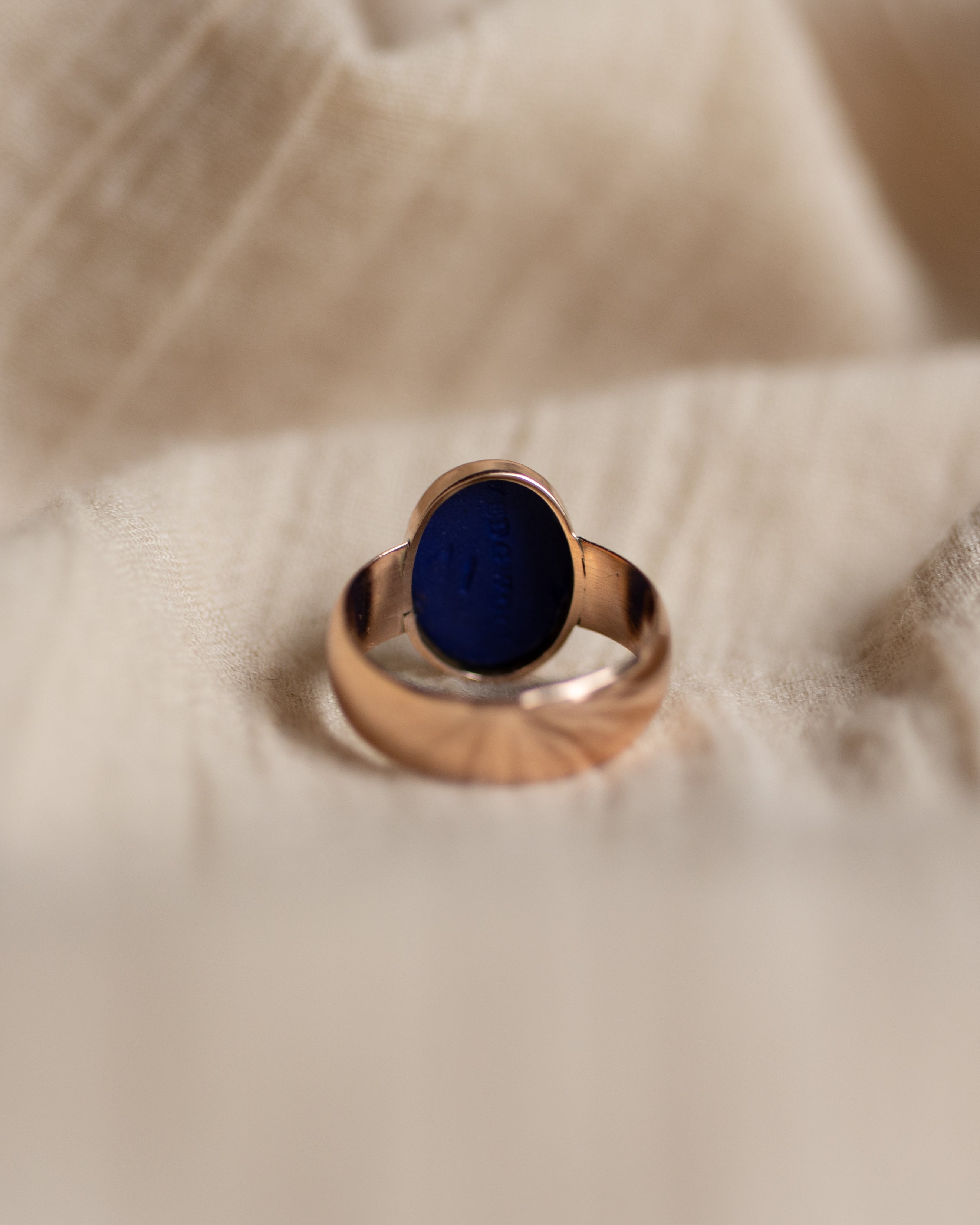 Berthilde 1908 Antique 9ct Gold Wedgwood Cameo Ring