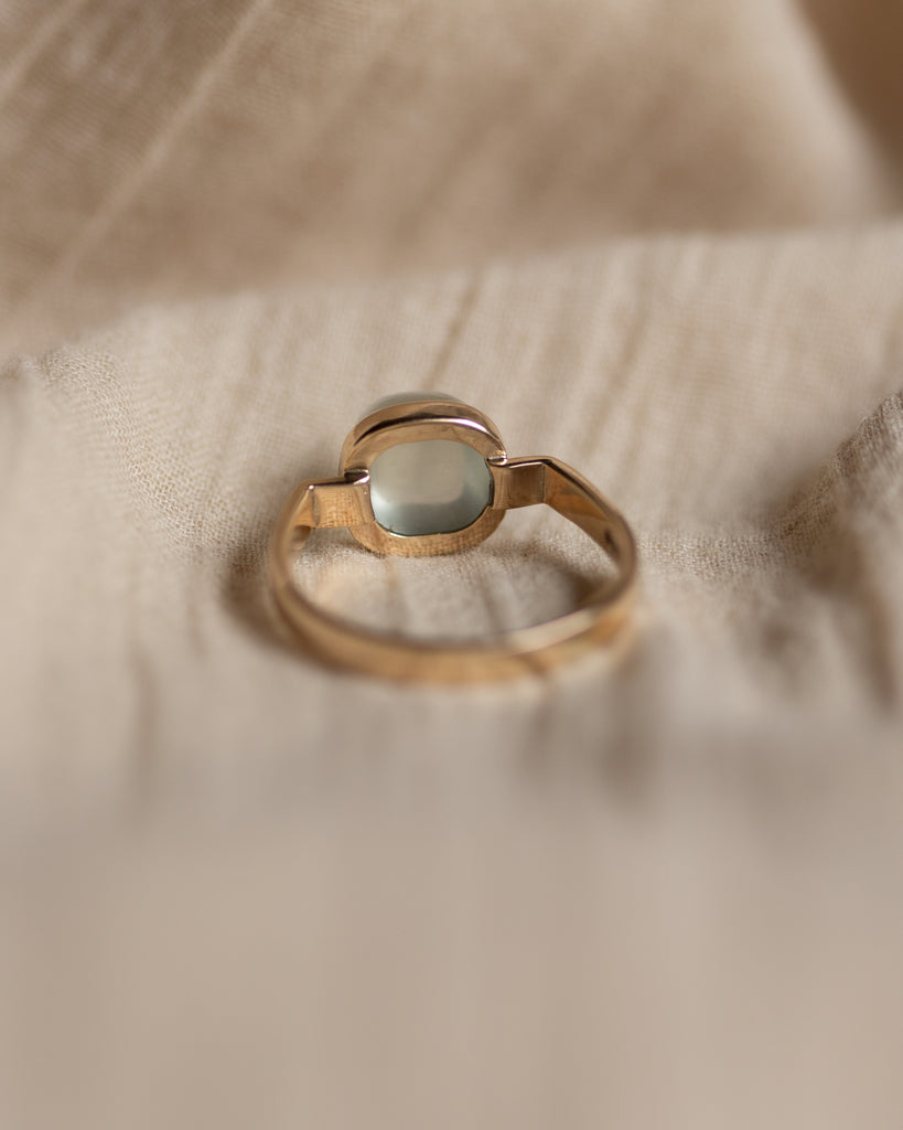 Nicolette 1984 Vintage 9ct Gold Moonstone Single Stone Ring