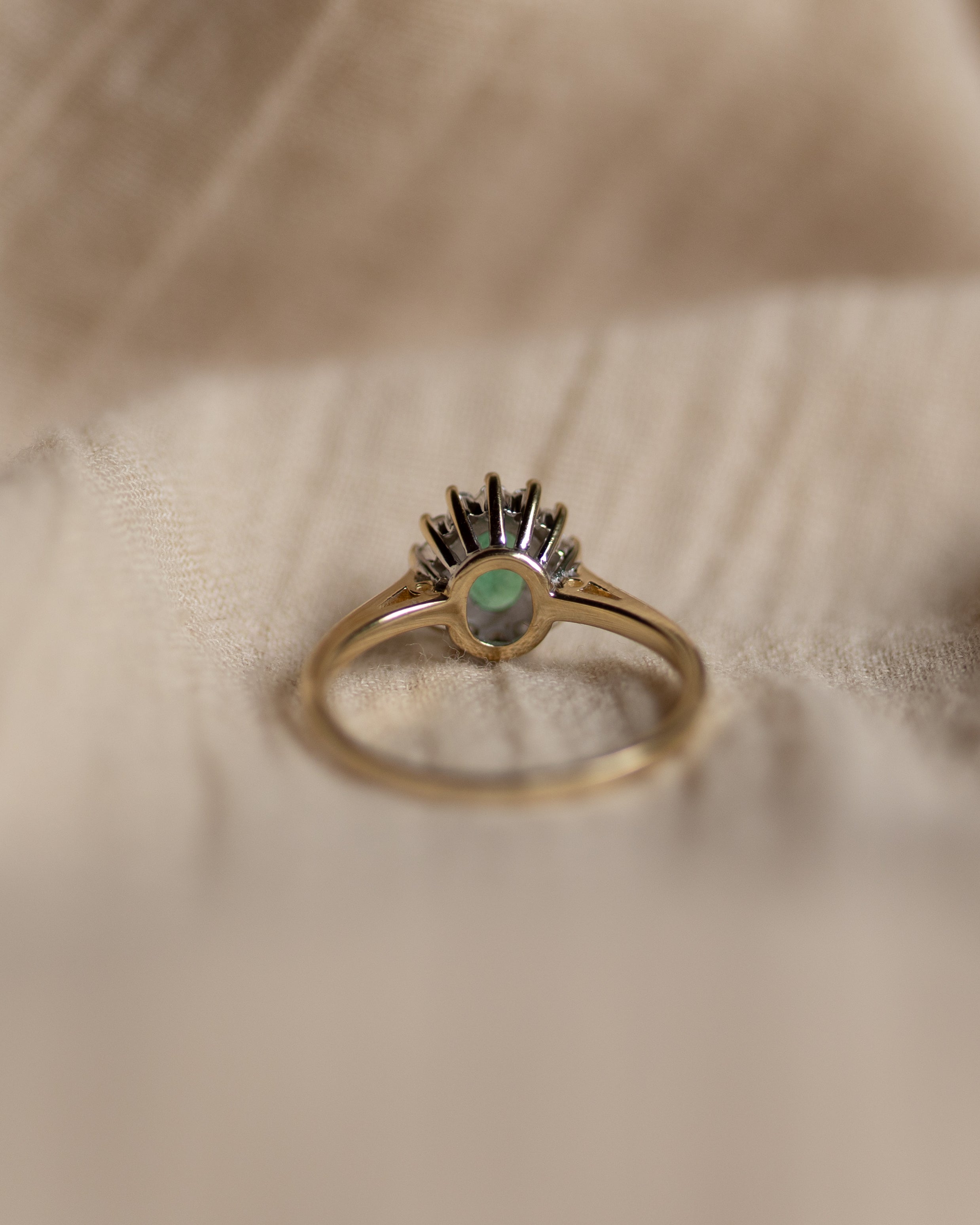 Marilis Vintage 9ct Gold Emerald & Diamond Cluster Ring