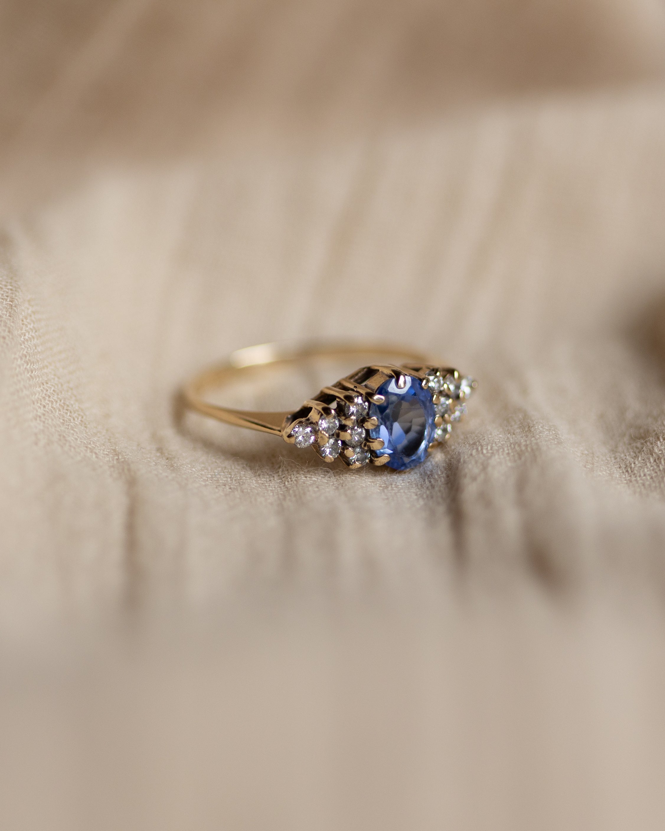 Rosita 1989 Vintage 9ct Gold Sapphire & Diamond Ring