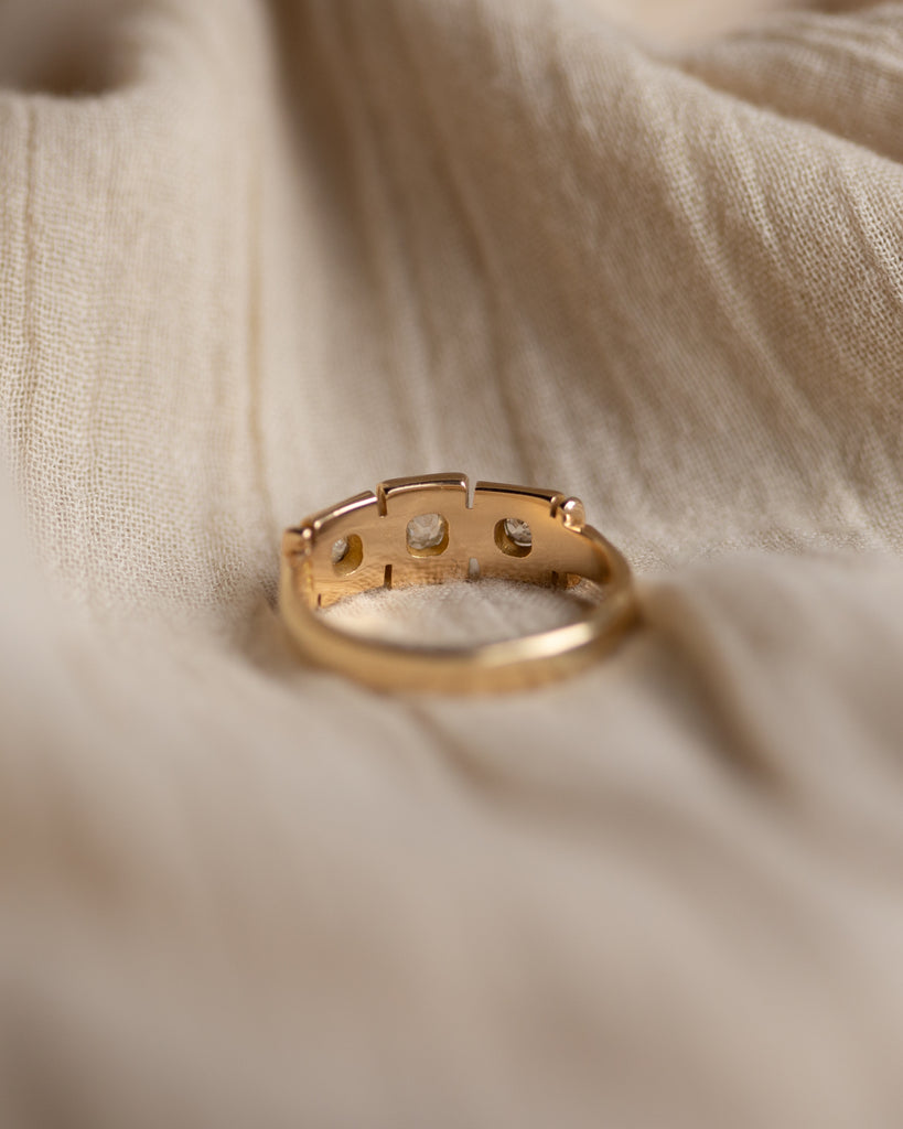 Audrey Antique 18ct Gold Star Set Diamond Trilogy Ring